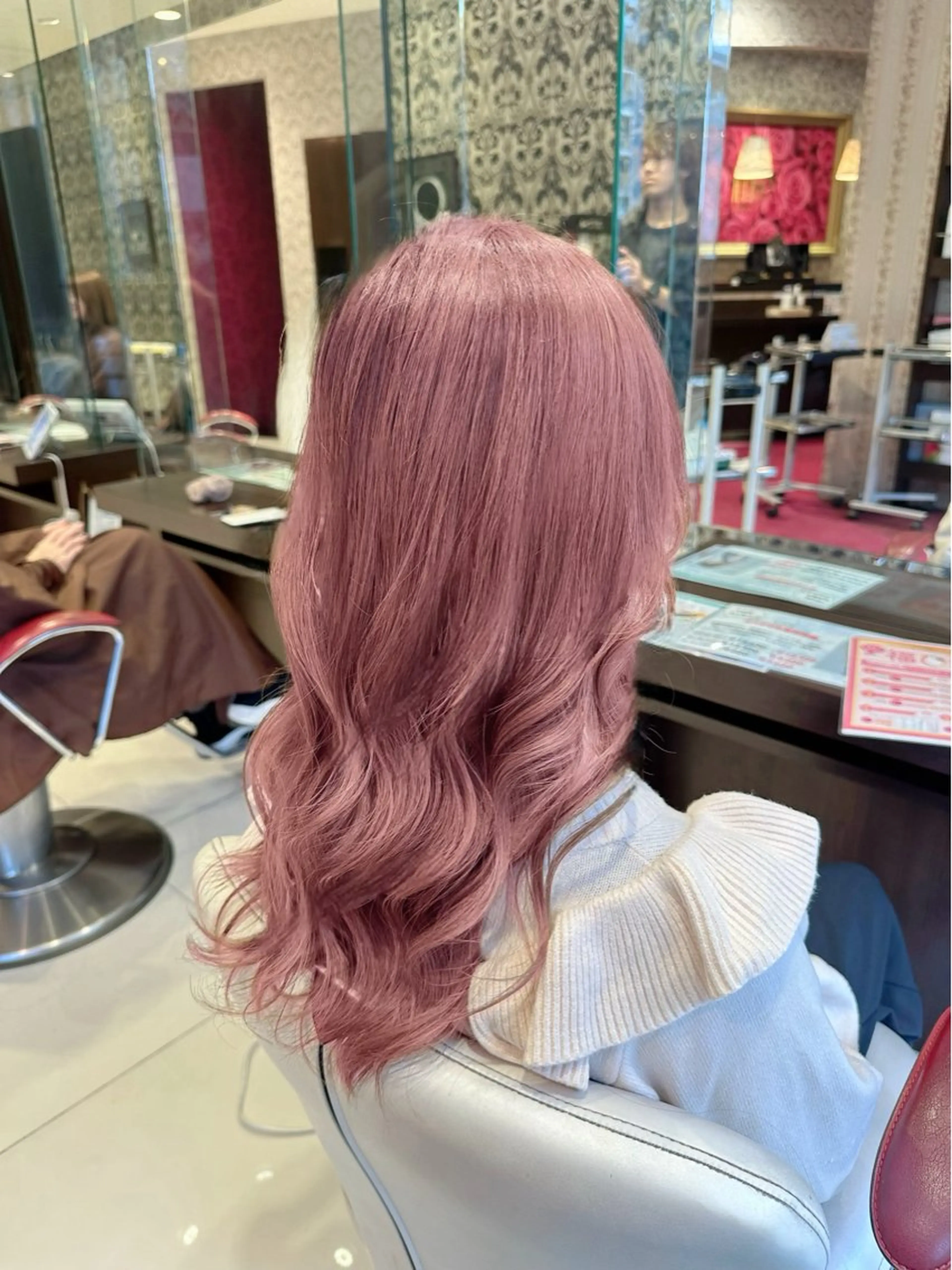 ⭐️【お白髪も透明感】⭐️透明感抜群アドミオカラー＋ケラチン保護トリートメント￥9000→￥4500の写真