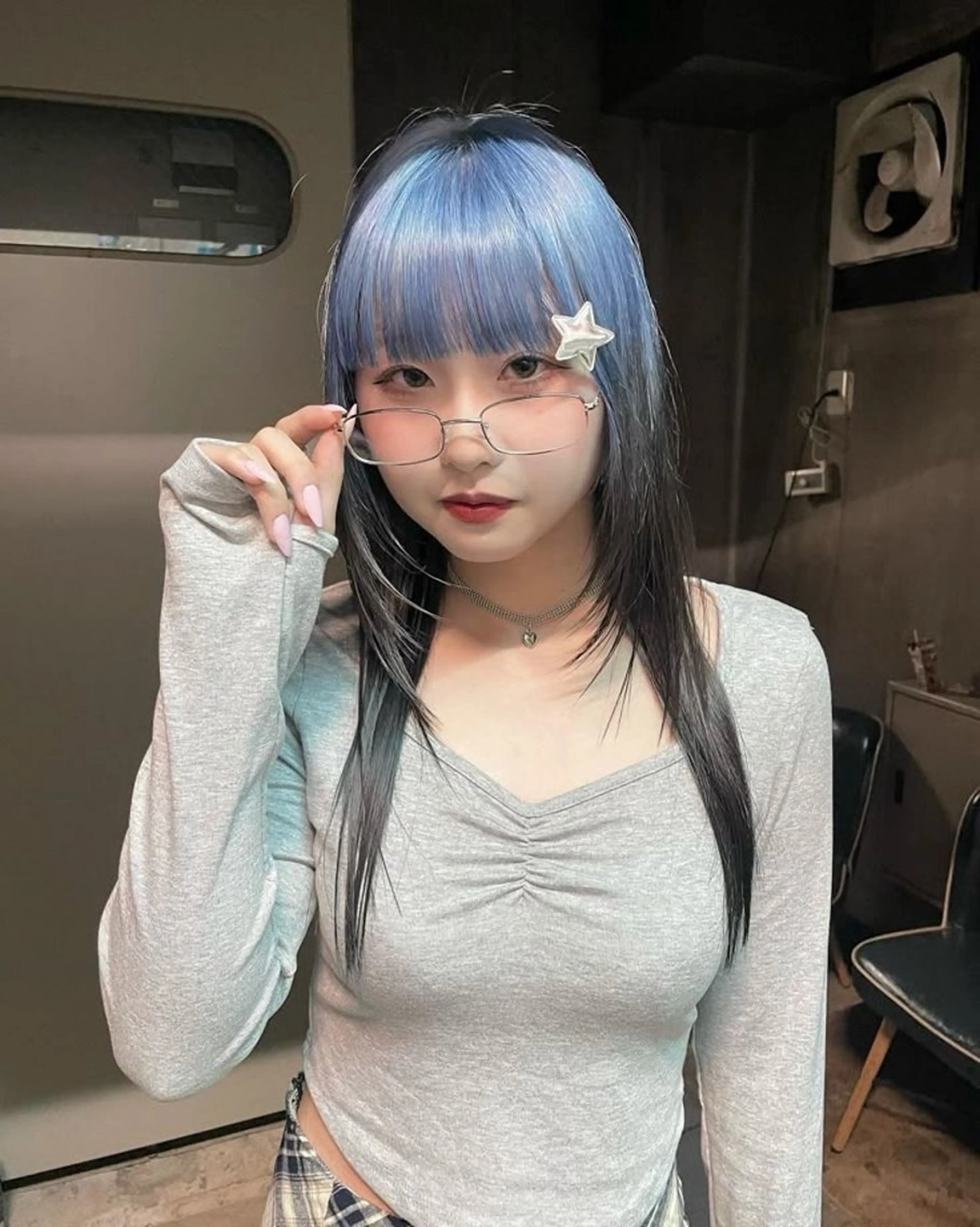 迷ったらこのクーポン⋆͛🖤ハイトーン×似合わせツヤカラー⚡️♬*ﾟカット コーティングトリートメント付き🥣⭐️⸝⸝꙳の写真