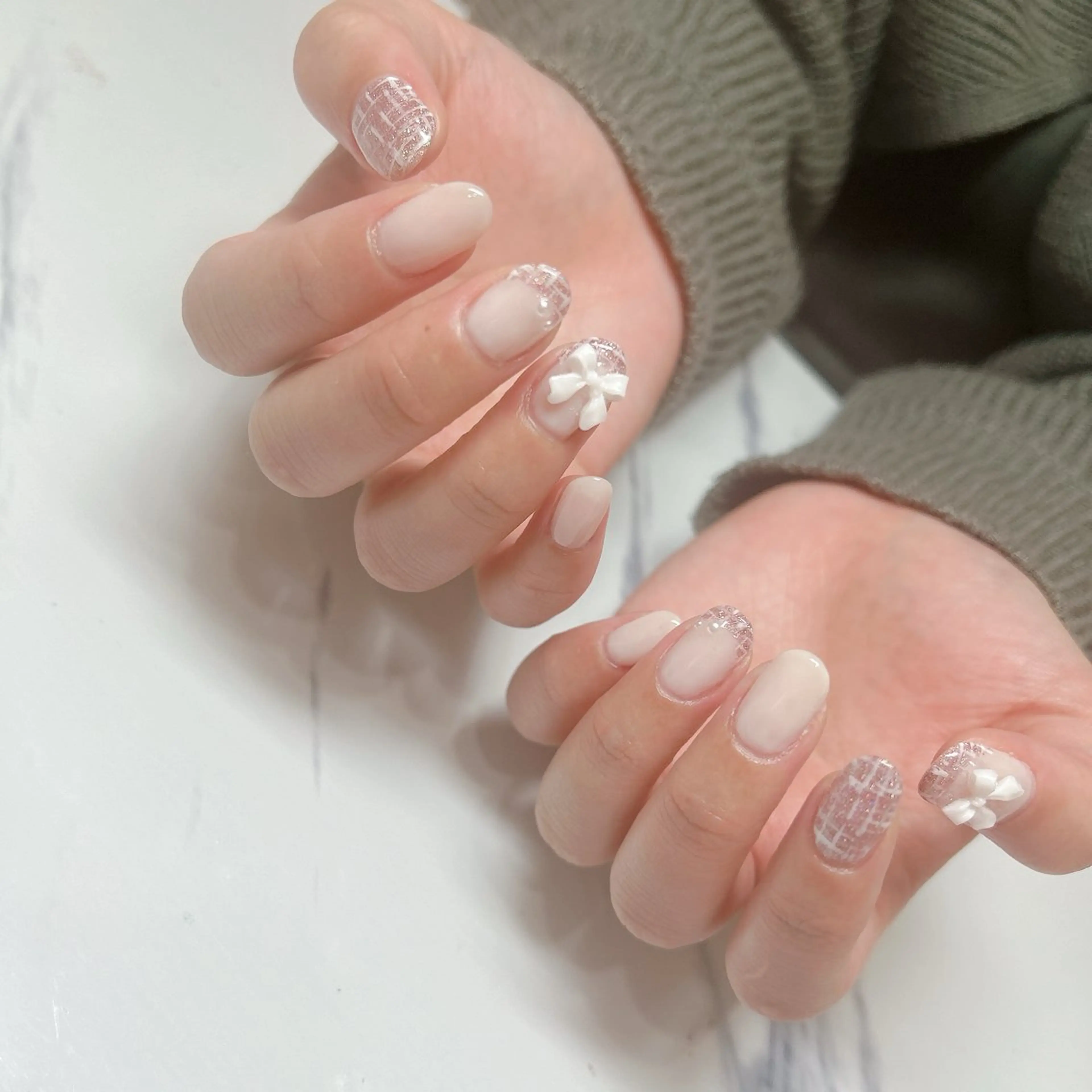 ネイル ガーリー ツイードネイル 大内 祐里佳のネイルデザイン