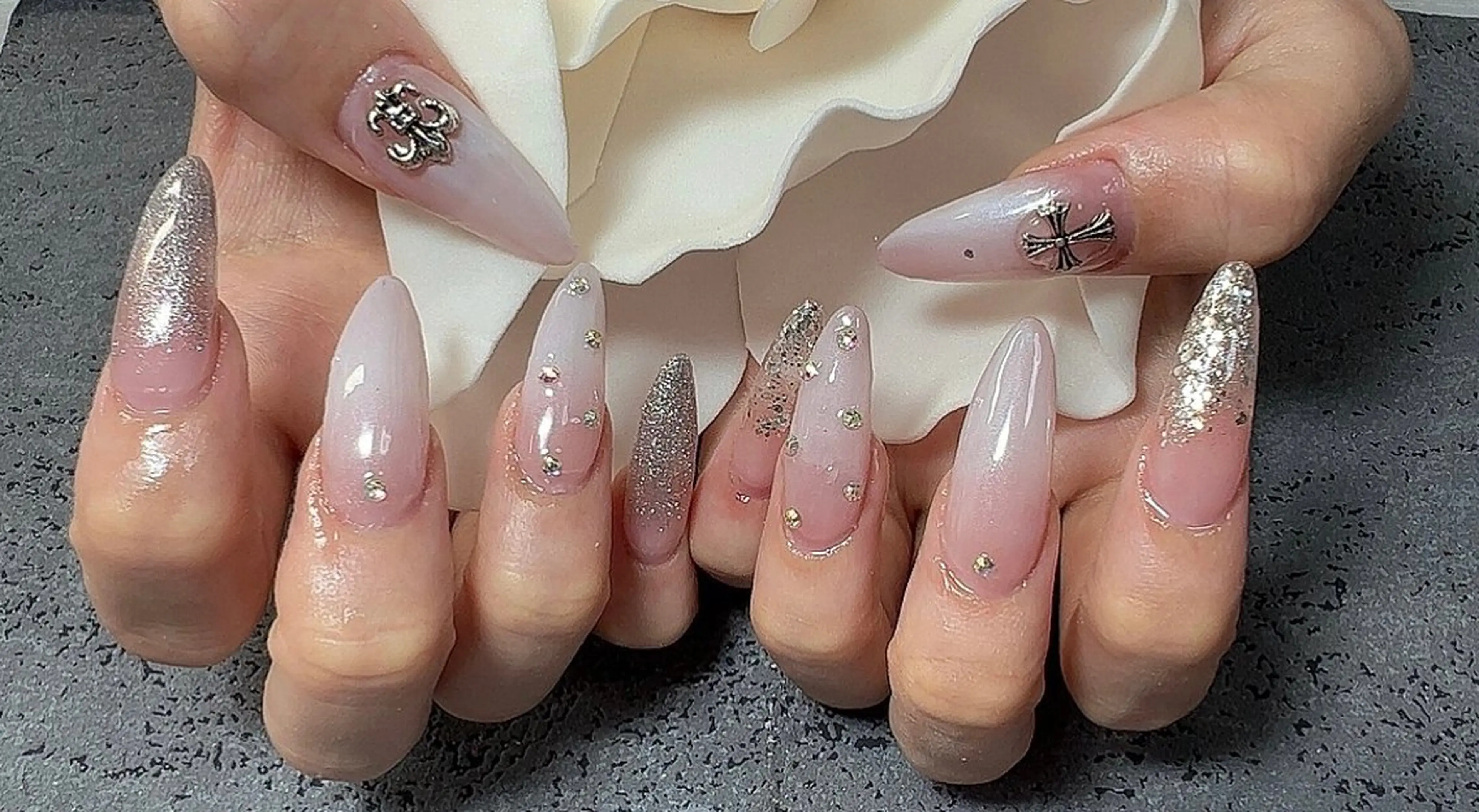 ネイル Ruana Nailのネイルデザイン