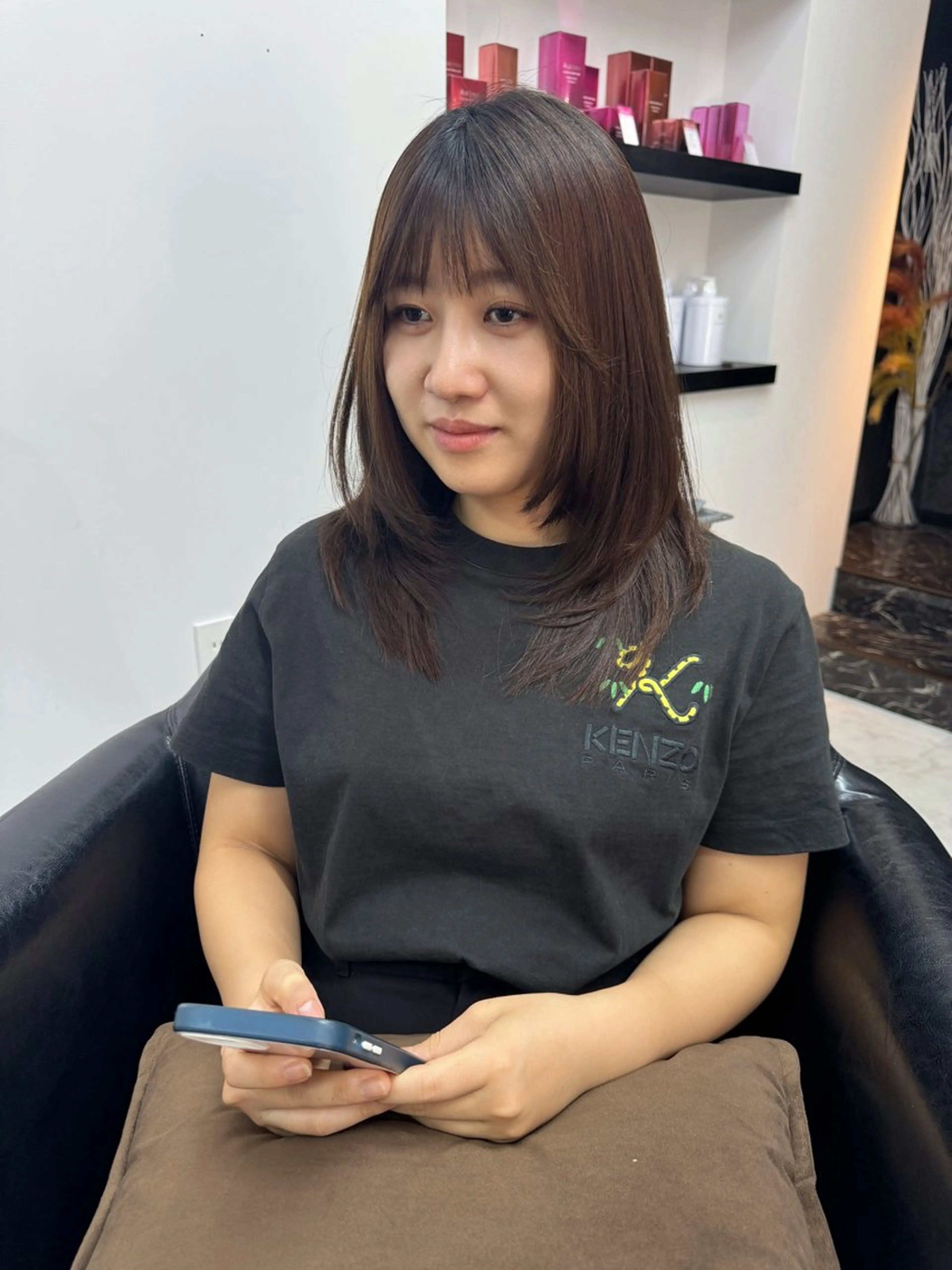 ミディアム ミディアムレイヤー レイヤーカット カット ヘアカラー トリートメント ACNE所属・櫻井 桃子のヘアスタイル