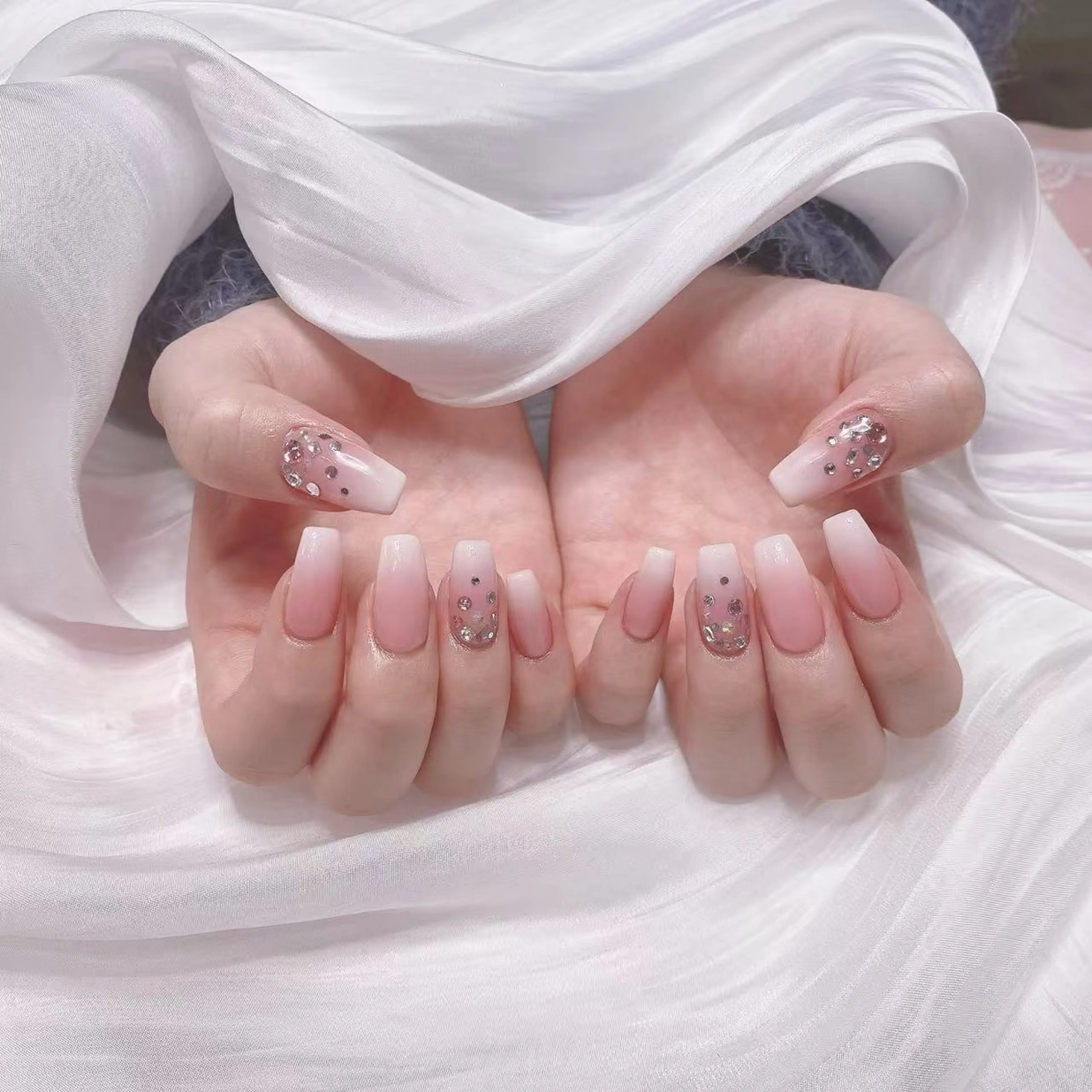 ネイル ジョリ kasumi🌹💅のネイルデザイン