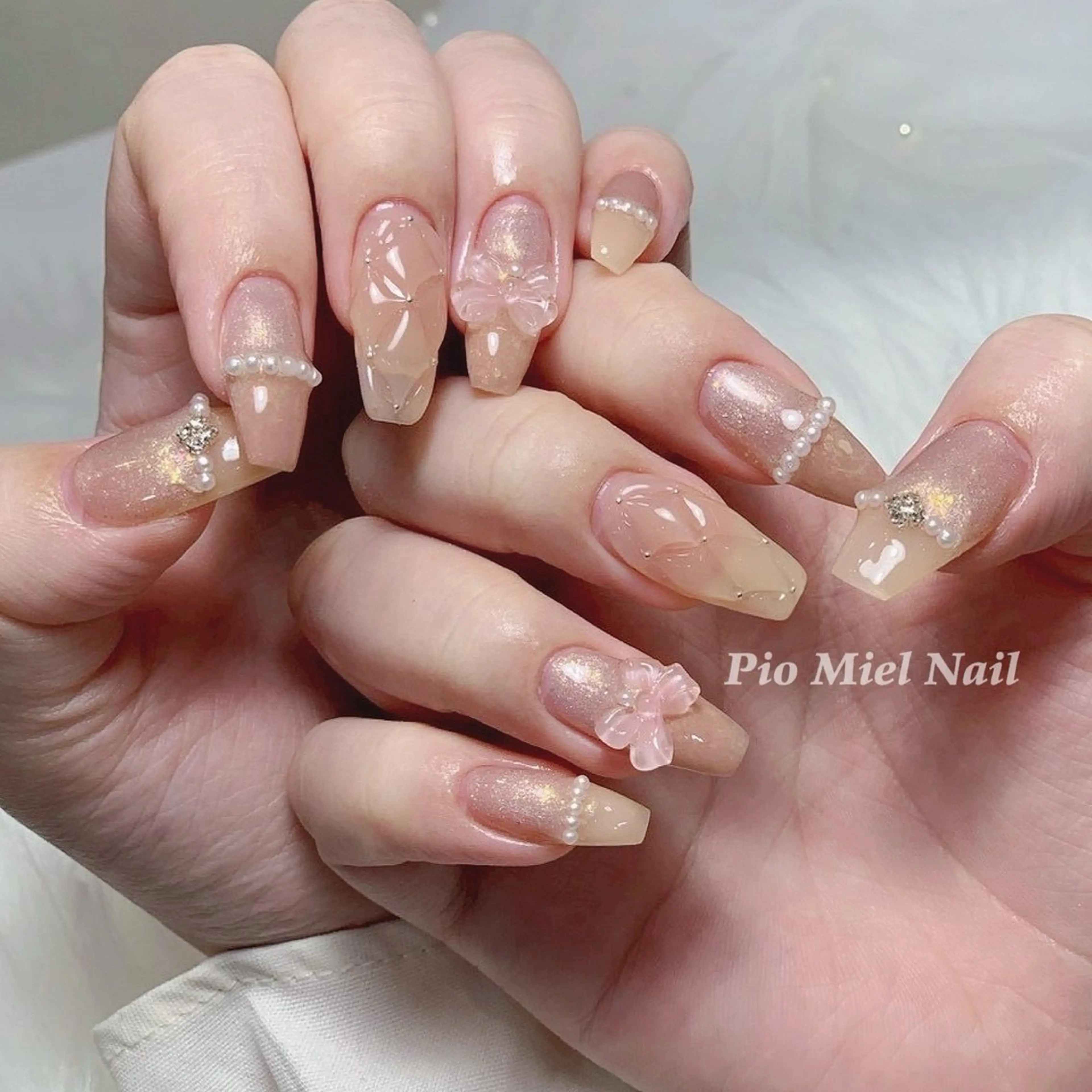 ネイル ハンドネイル HANA 長さだしのネイルデザイン