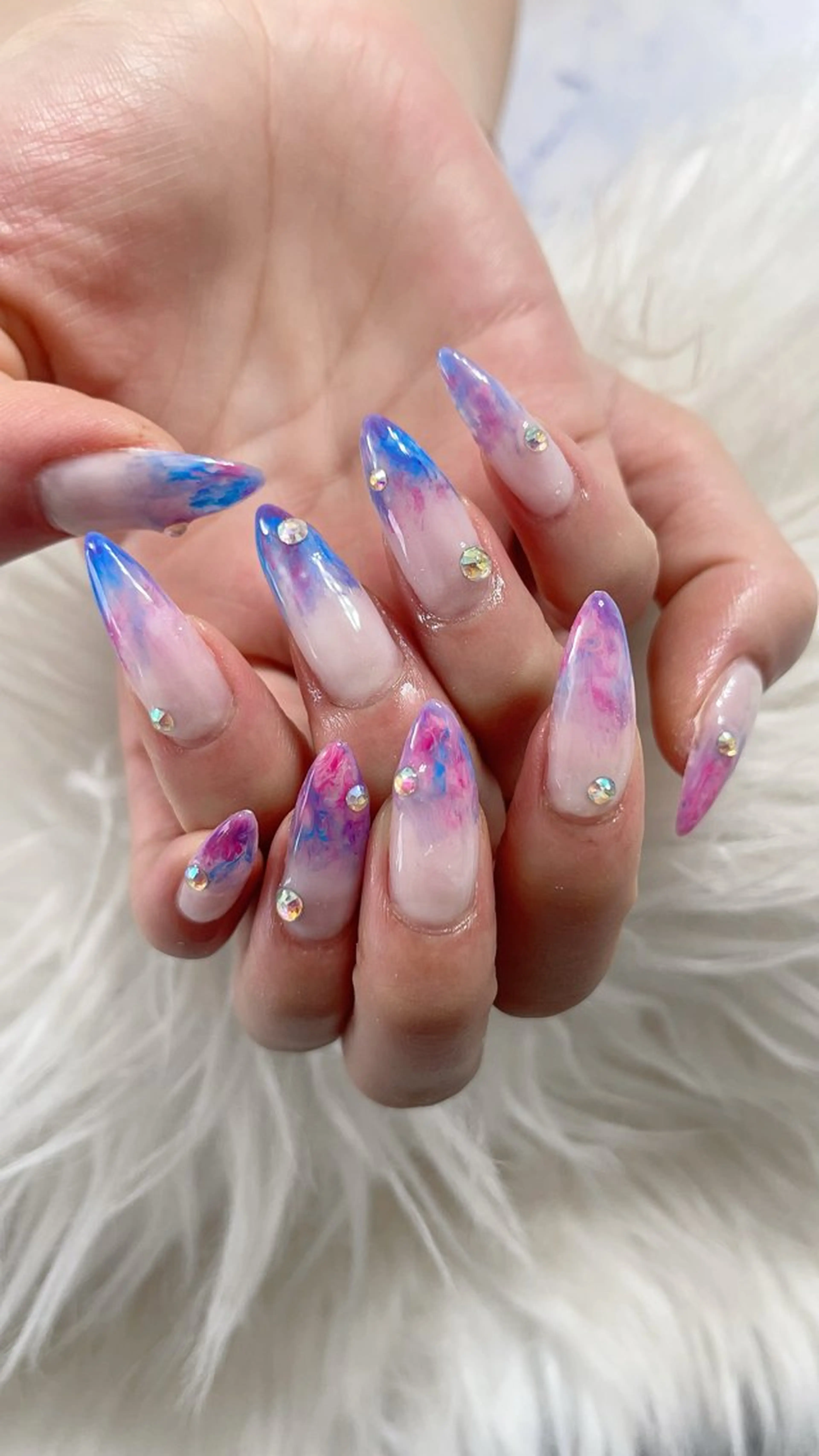 ネイル ハンドネイル 菲菲ネイルサロン所属・FF フィフィネイルサロンのネイルデザイン