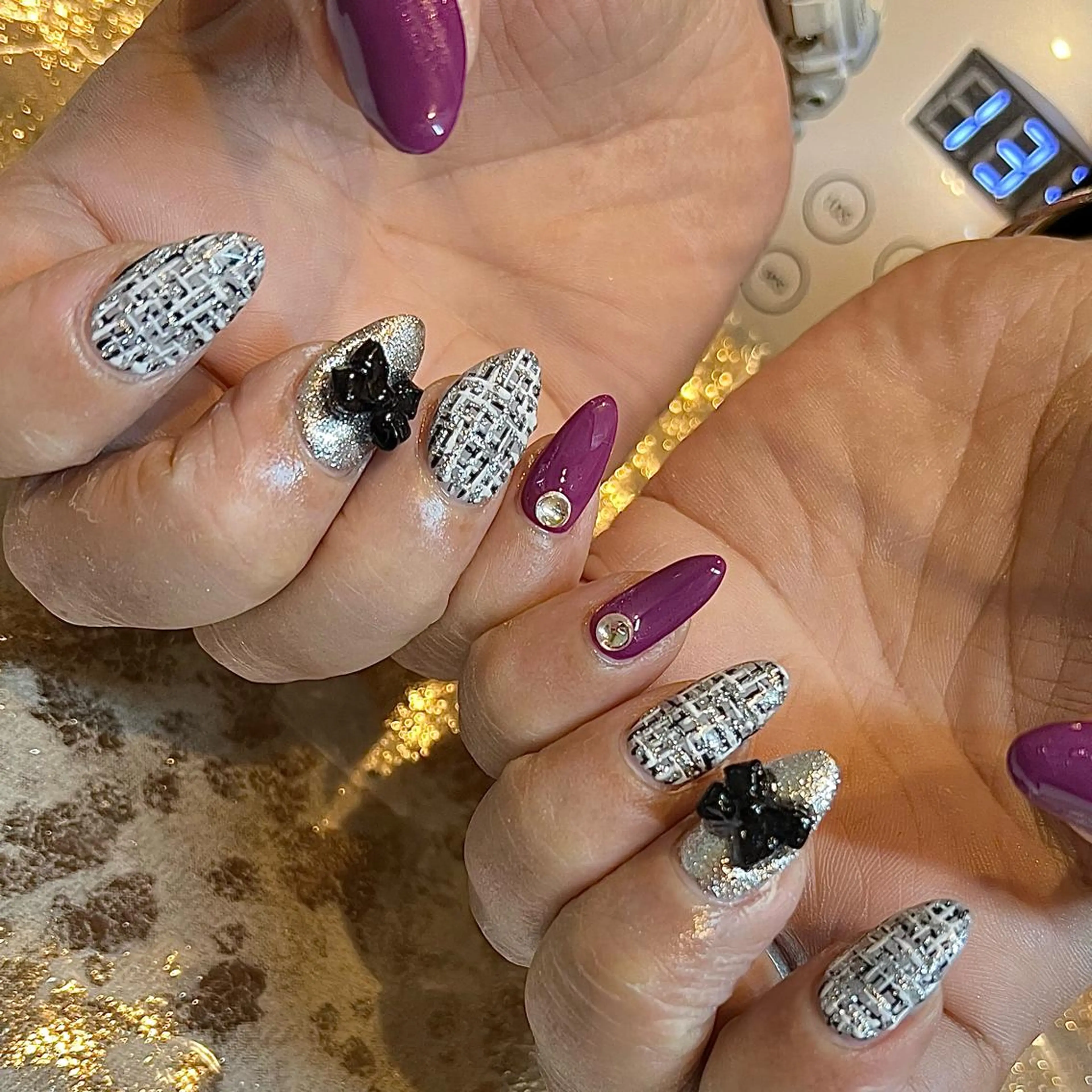 ミディアム ハンドネイル H🌺 NAILのネイルデザイン