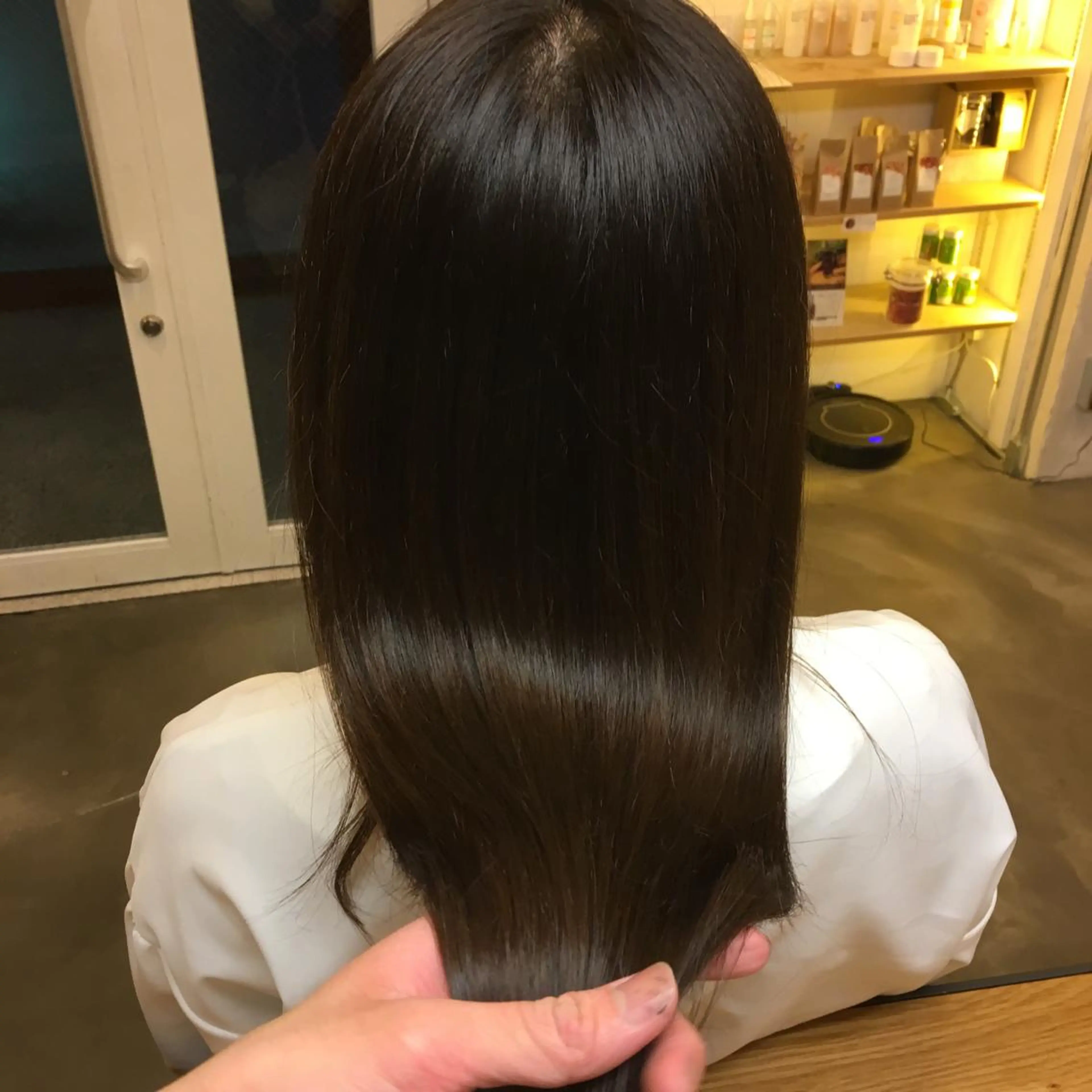 ミディアム カラー パーマ ヘアアレンジ アッシュ メンズ眉毛ITSUK Iメンズ専門　新宿の眉毛・アイブロウイメージ