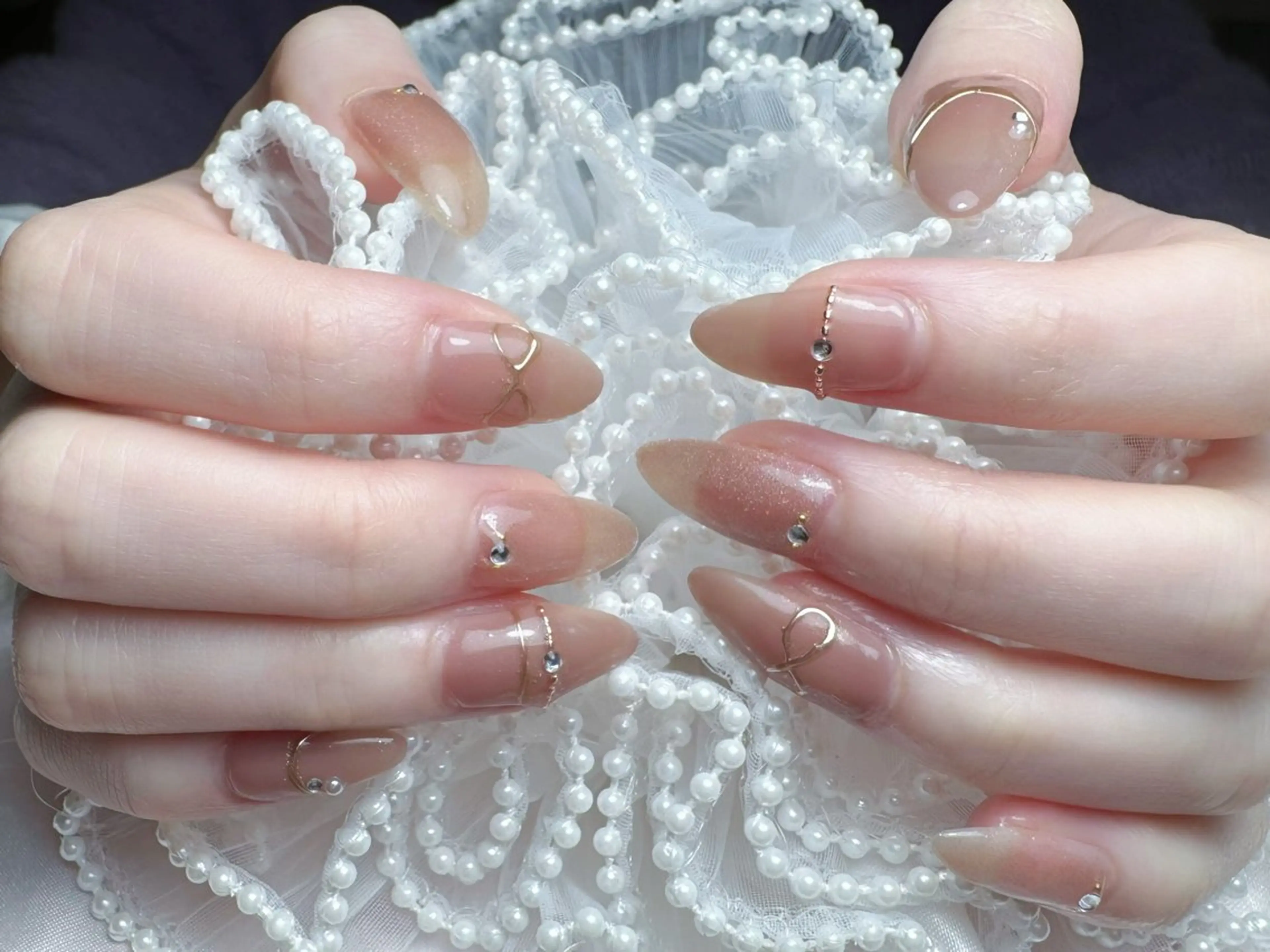 ネイル ハンドネイル ビューティーサロン　フラワーズ所属・ビューティーサロン フラワーズ　ヒのネイルデザイン