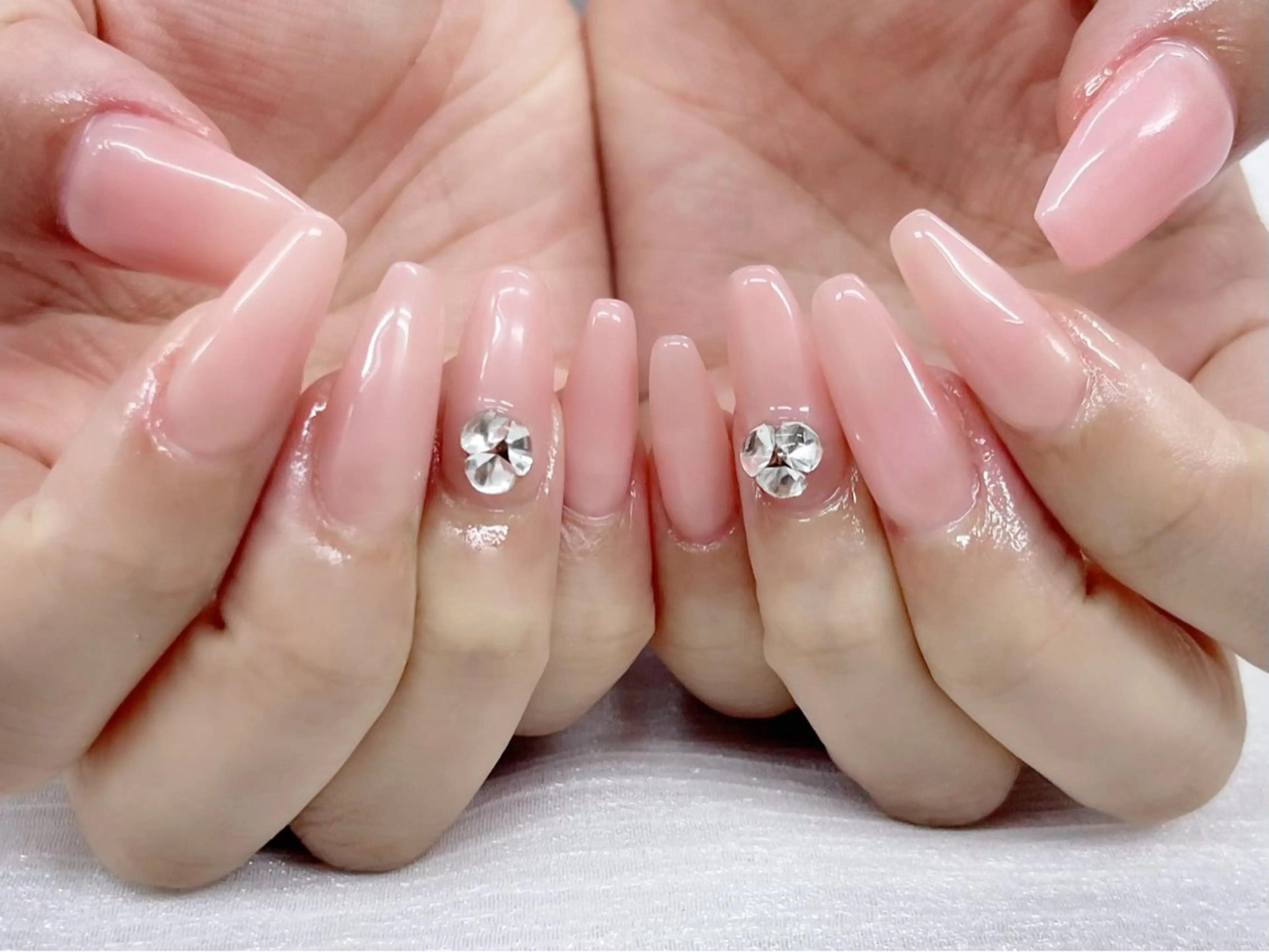 ネイル ハンドネイル ハンドケア flora所属・NAILS Soraのネイルデザイン