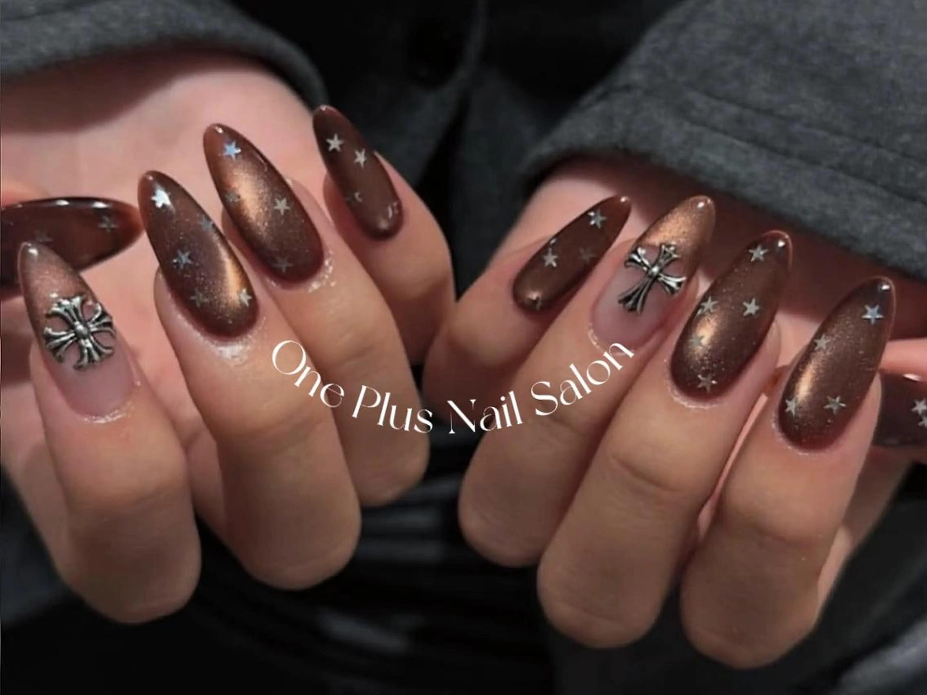 ネイル バレンタイン ハンドネイル One Plus Nail Salonのネイルデザイン