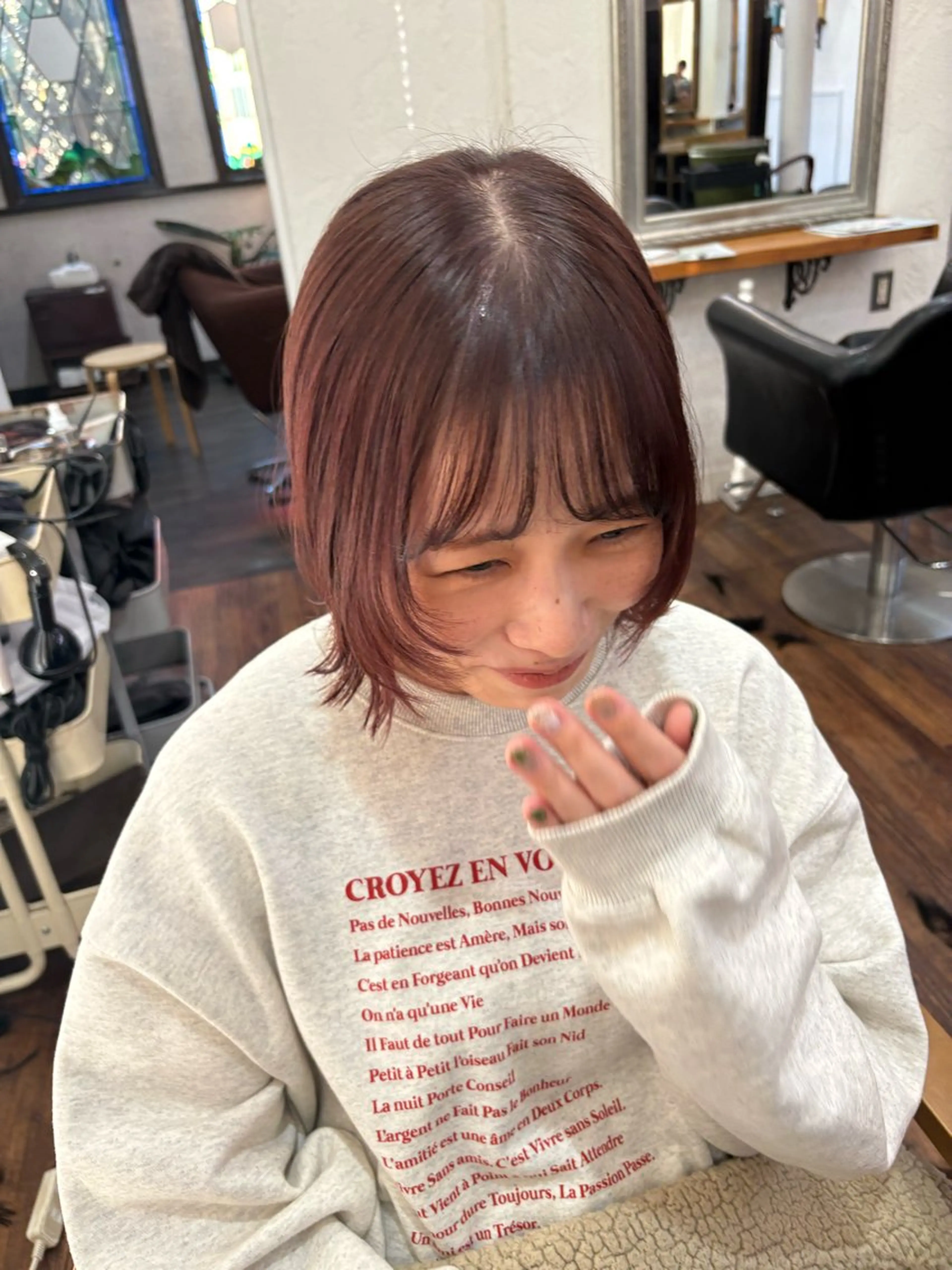 ショート カラー カット ヘアカラー トリートメント 江原 彩華のヘアスタイル
