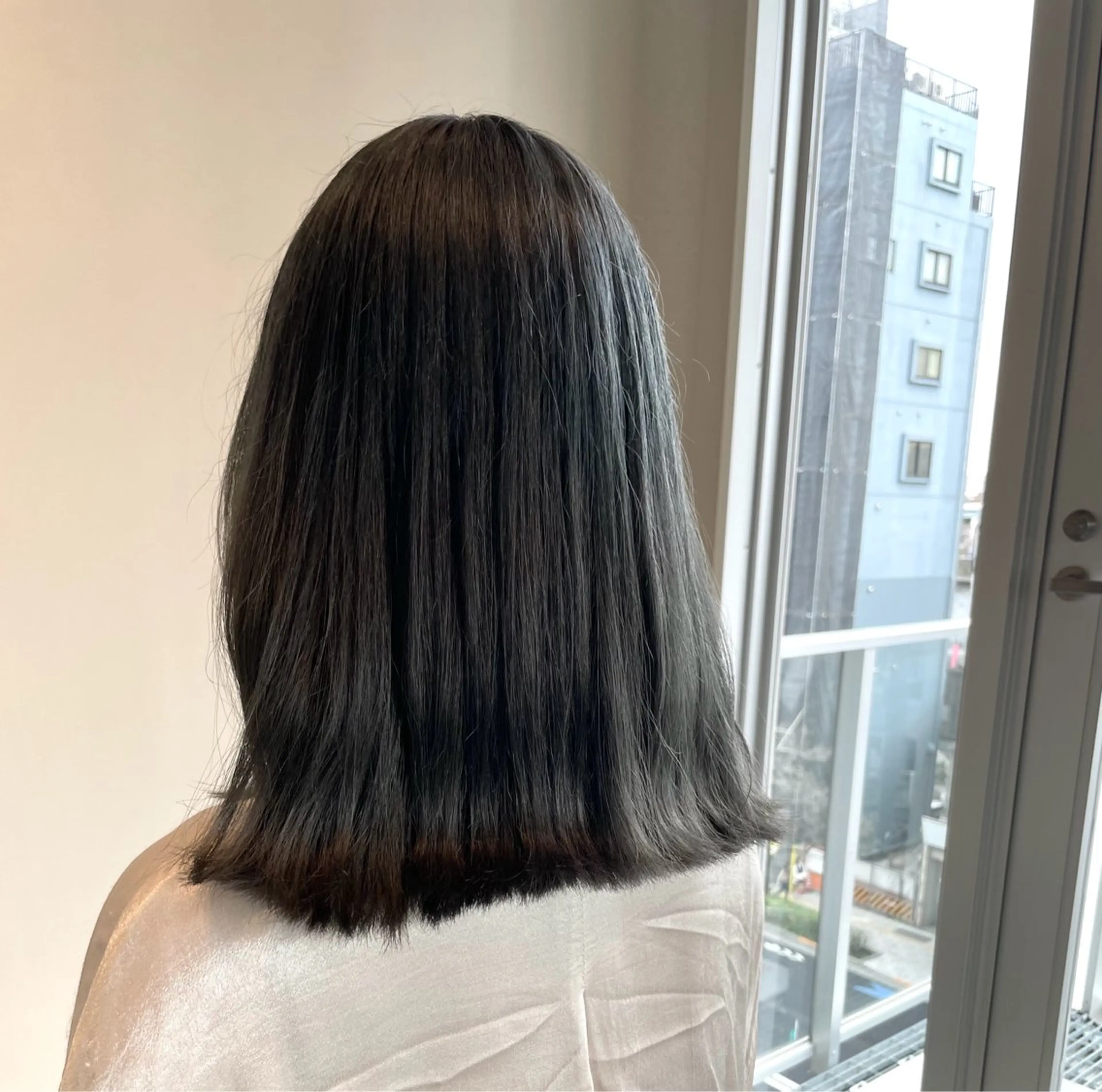 ミディアム カラー ✨髪質改善/ブリーチ /ショート高山のヘアスタイル