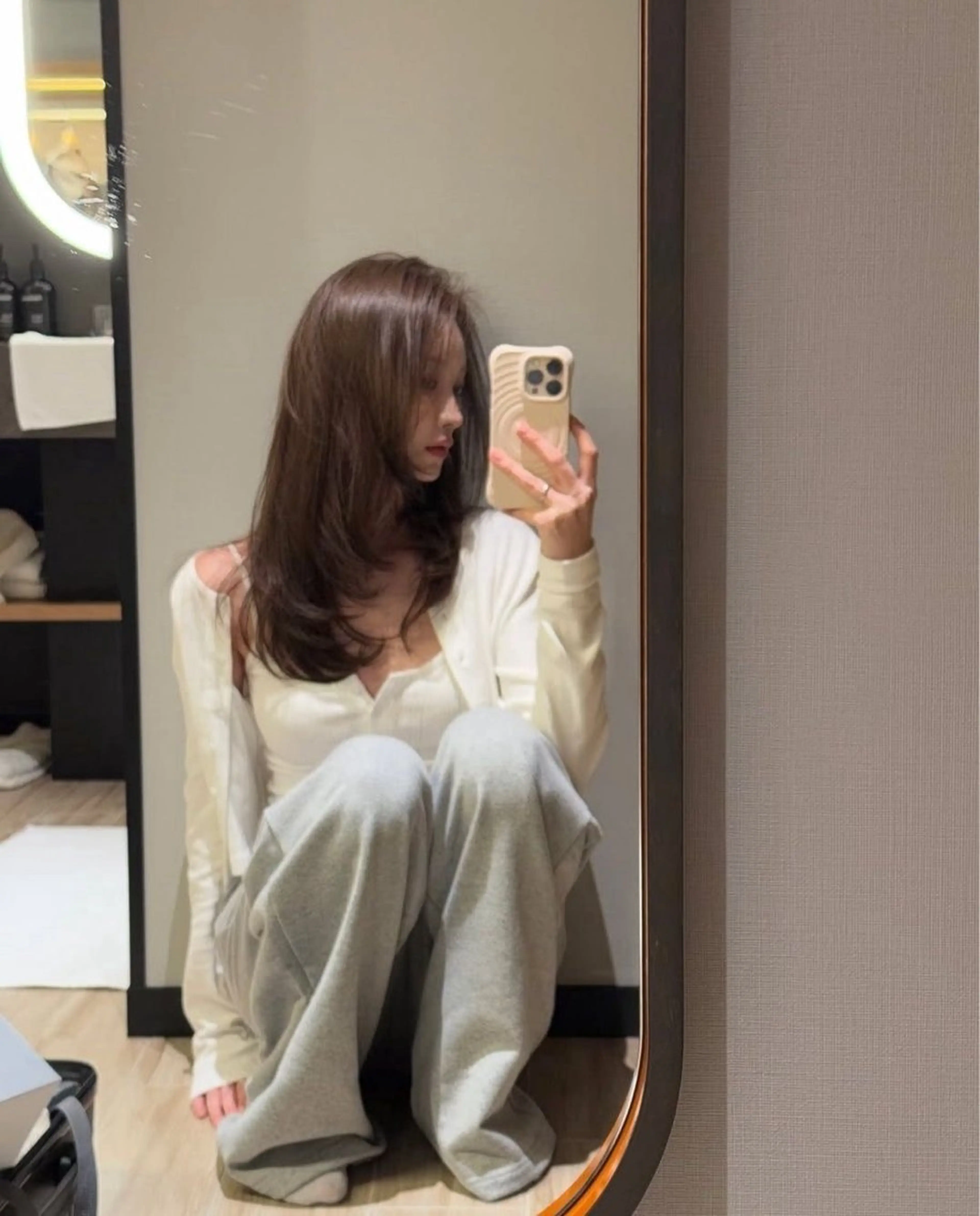 ミディアム カラー カット ヘアカラー レイヤーカット/透明 感カラー/aikaのヘアスタイル