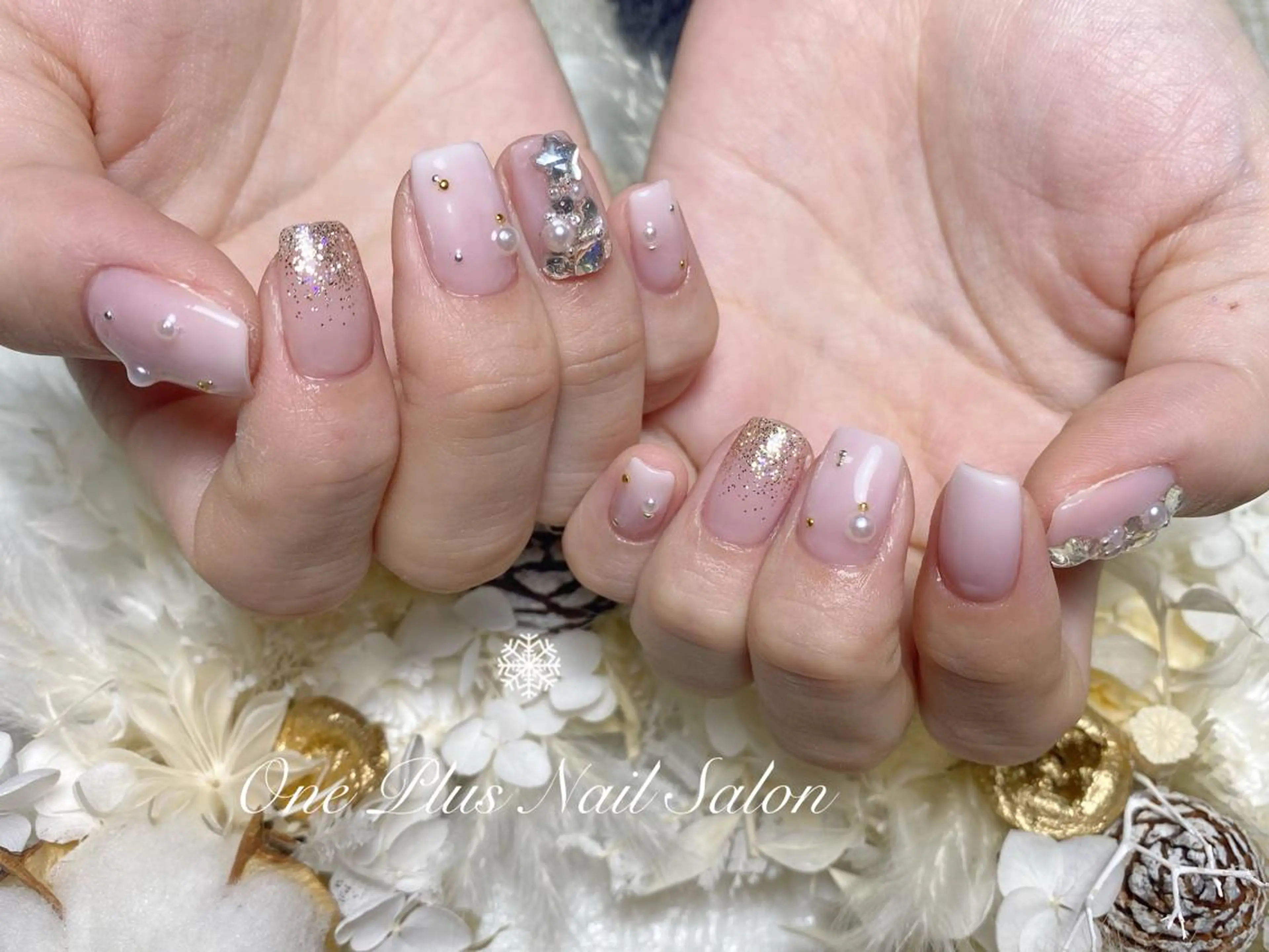 ネイル One Plus Nail Salonのネイルデザイン