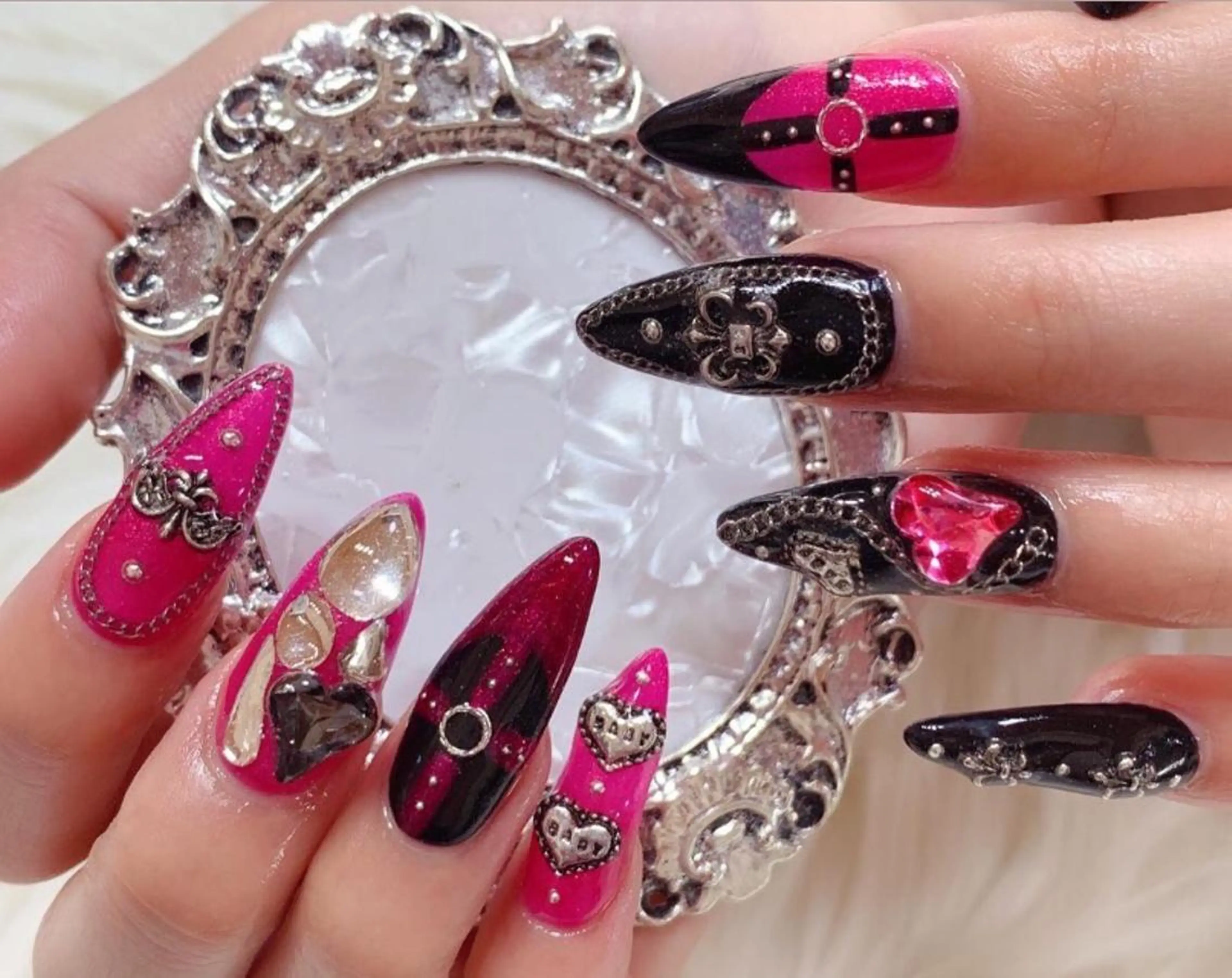 ネイル ハンドネイル Brodia nailsのネイルデザイン