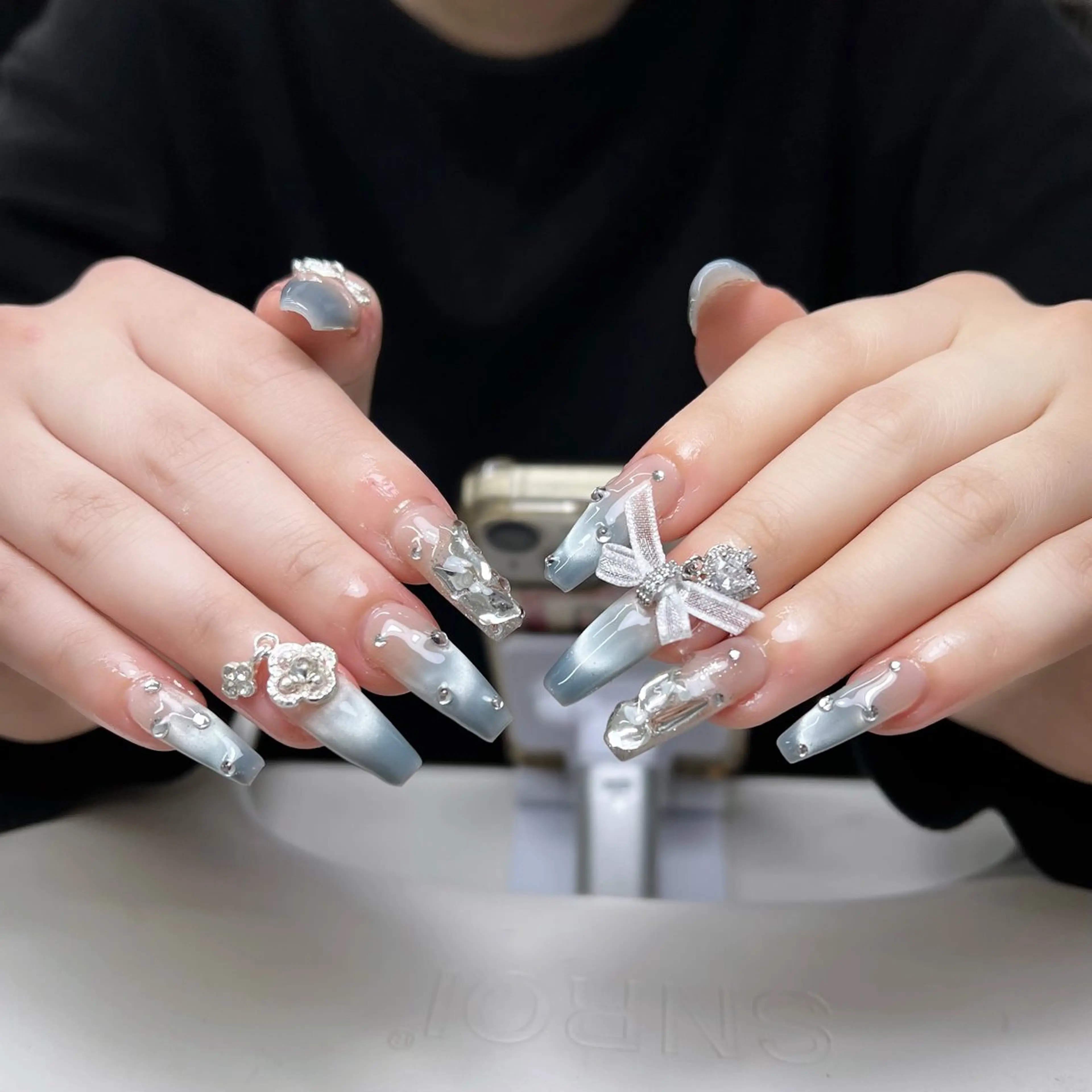 ネイル Naa Nail Beauty Salon所属・Naa Nailのネイルデザイン