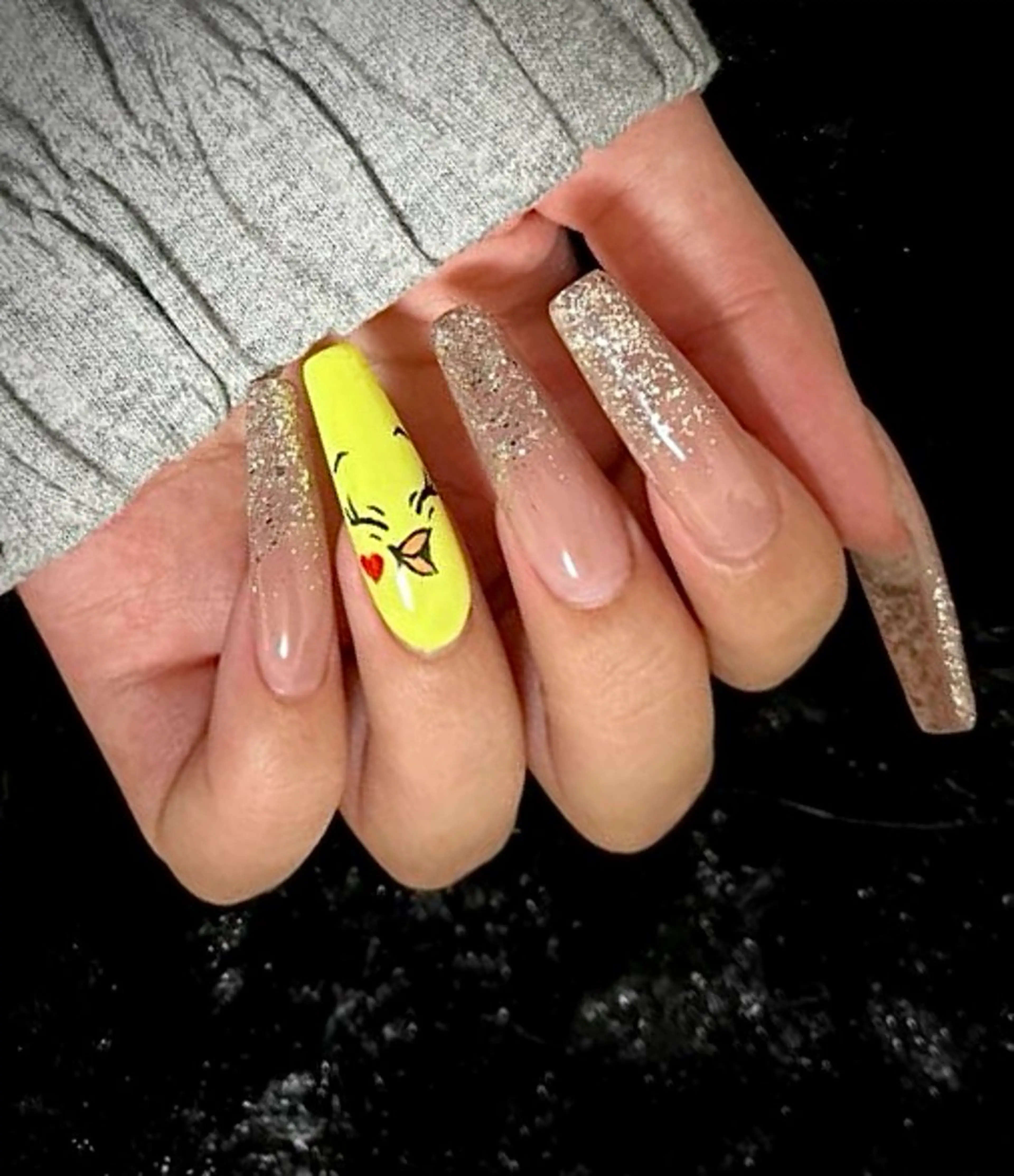 ネイル 持ち込み Lilly Co.のネイルデザイン