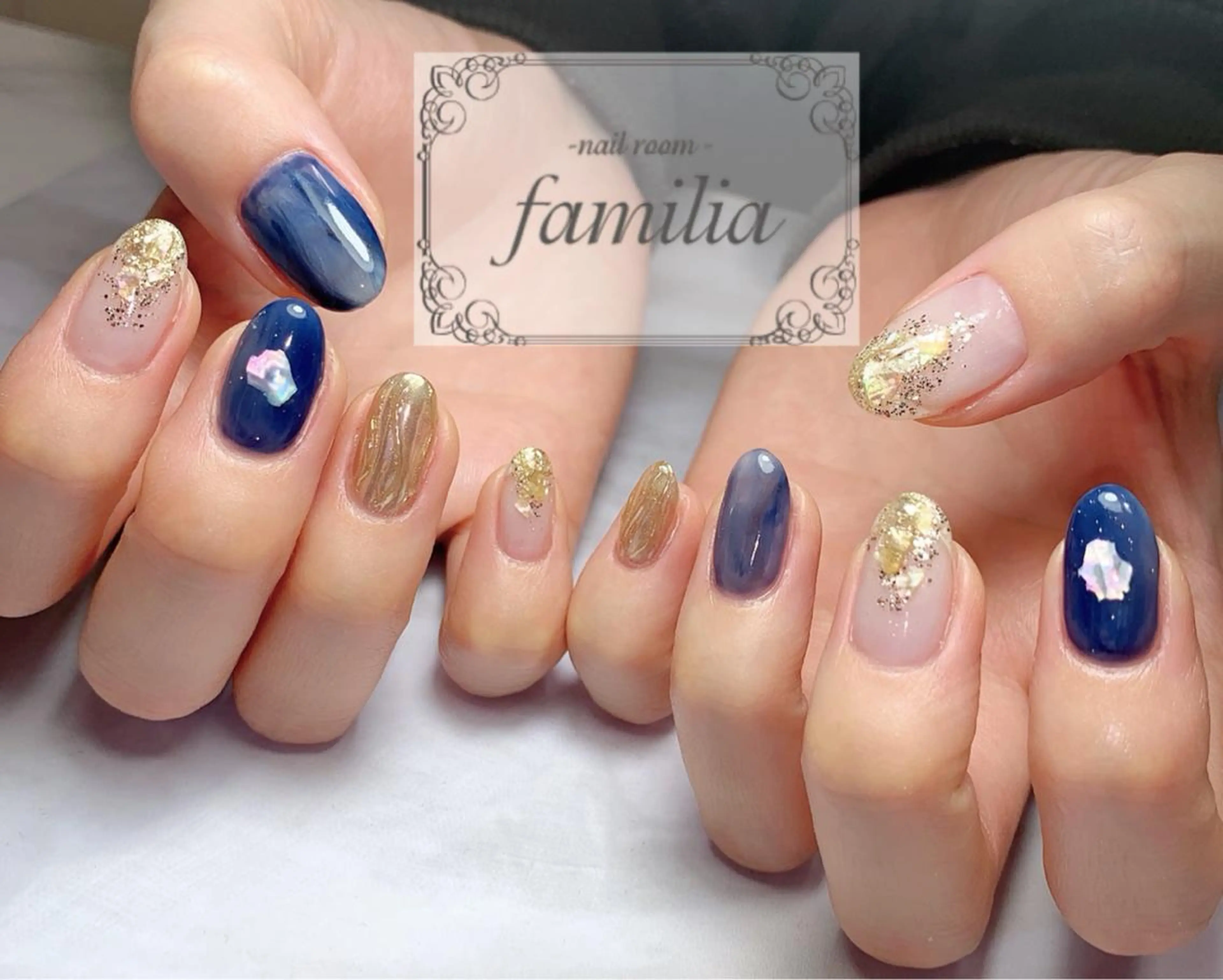 ネイル ハンドネイル -nailroom- familiaのネイルデザイン
