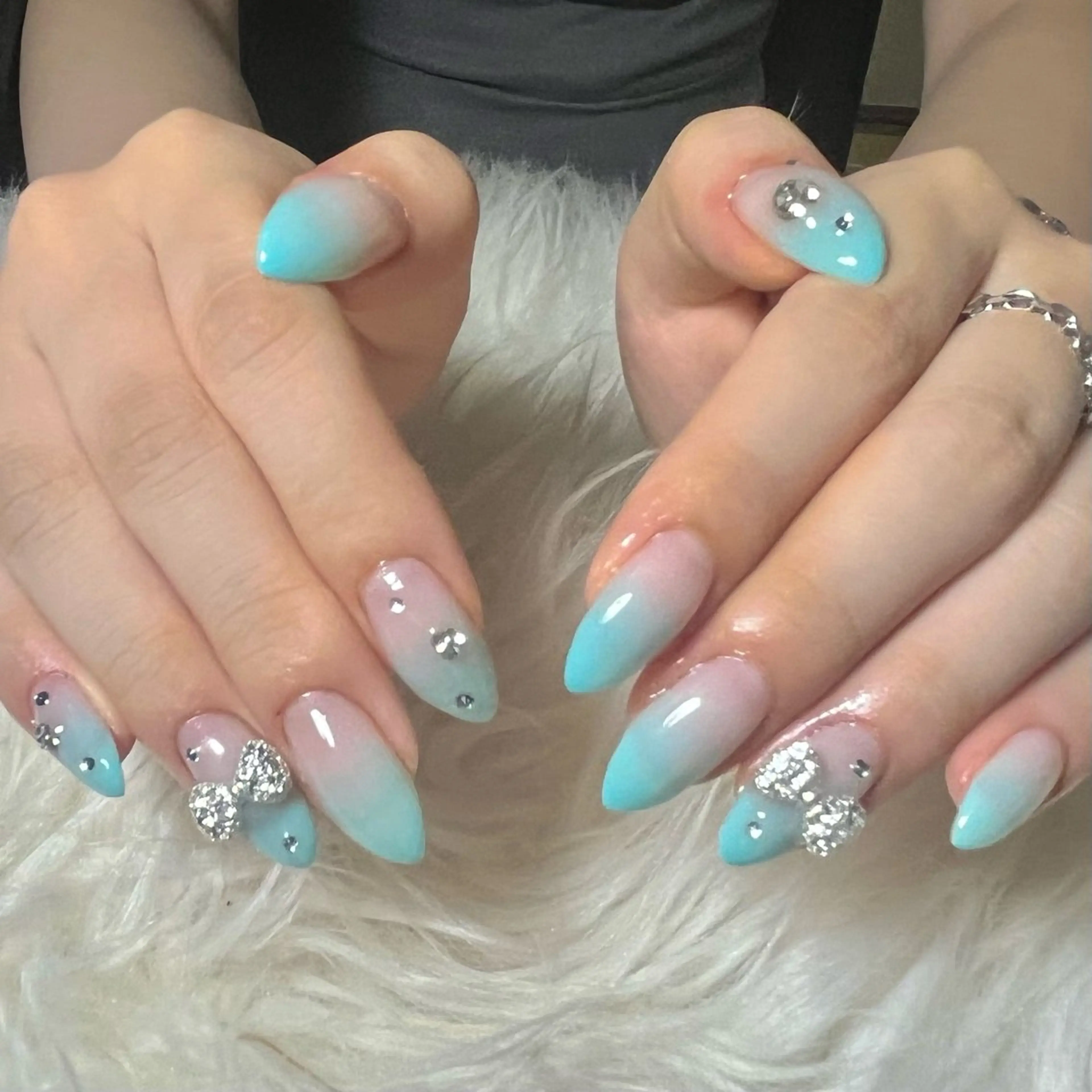 ネイル ハンドネイル ハンドケア hohomi .のネイルデザイン