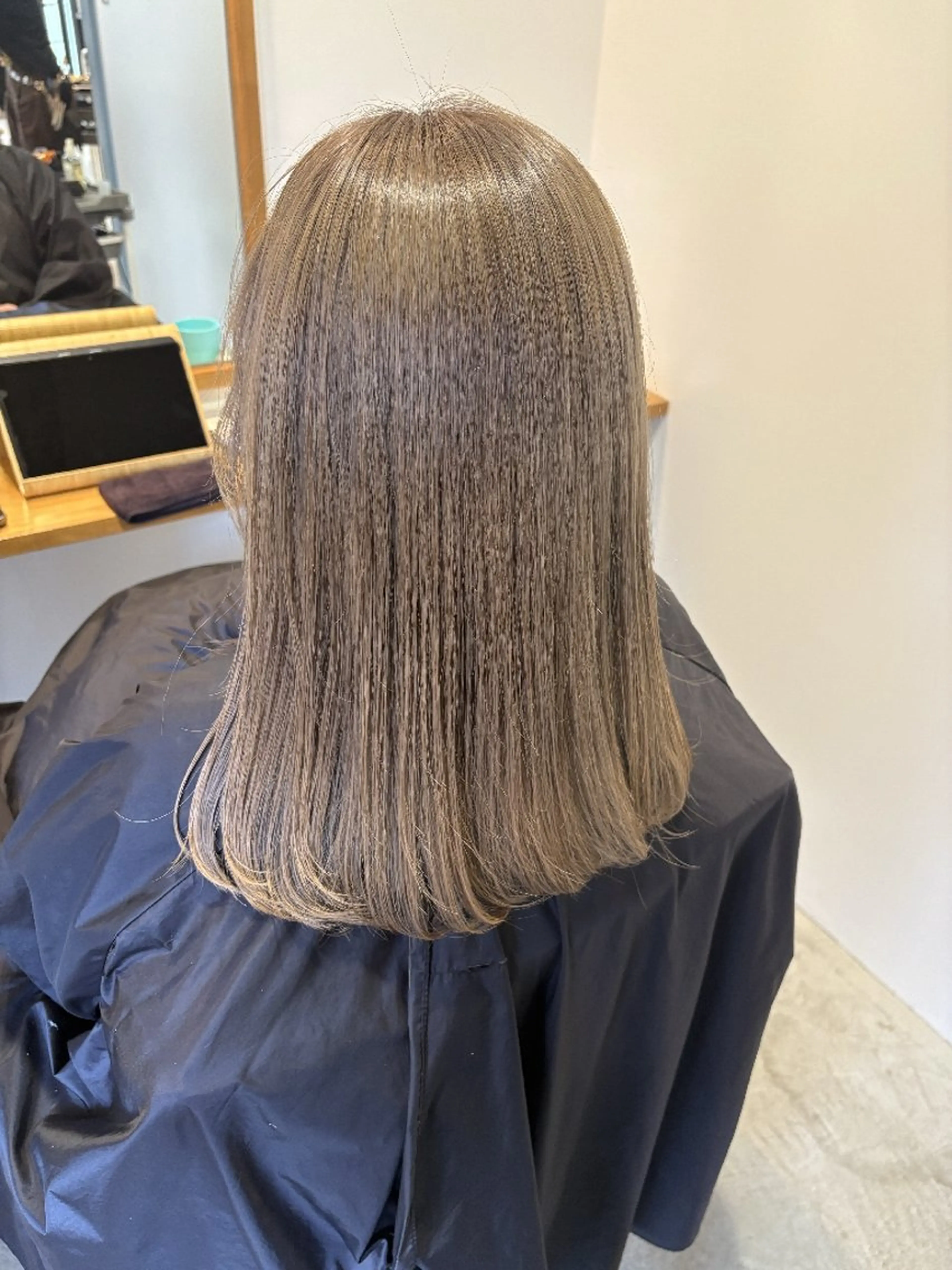 ロング ヘアカラー fleur by safari所属・石井 一真のヘアスタイル