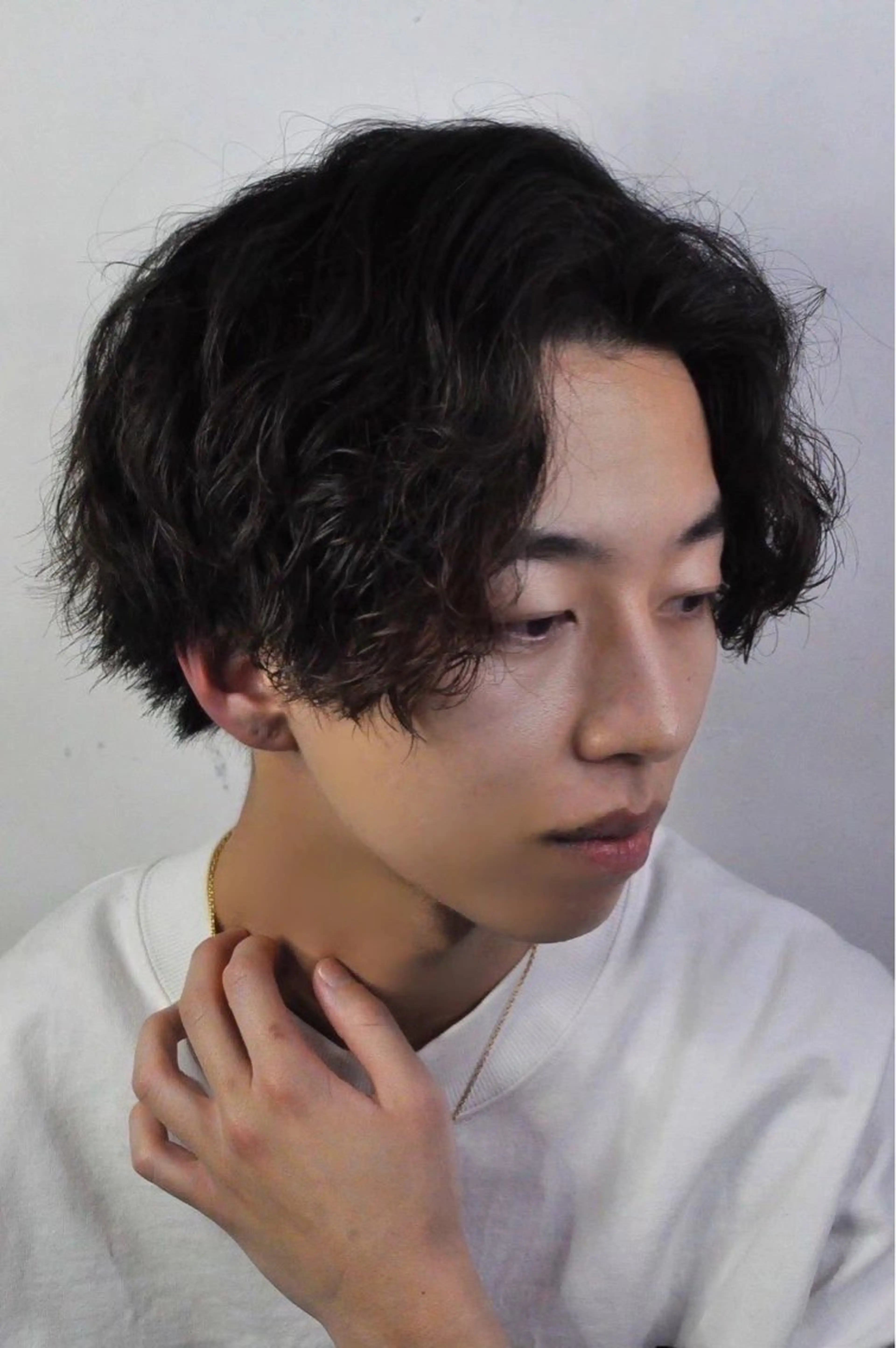 ミディアム パーマ メンズ ミディアムパーマ センターパート メンズパーマ 刈り上げ Rukar barbershop所属・工藤 優也のその他イメージ