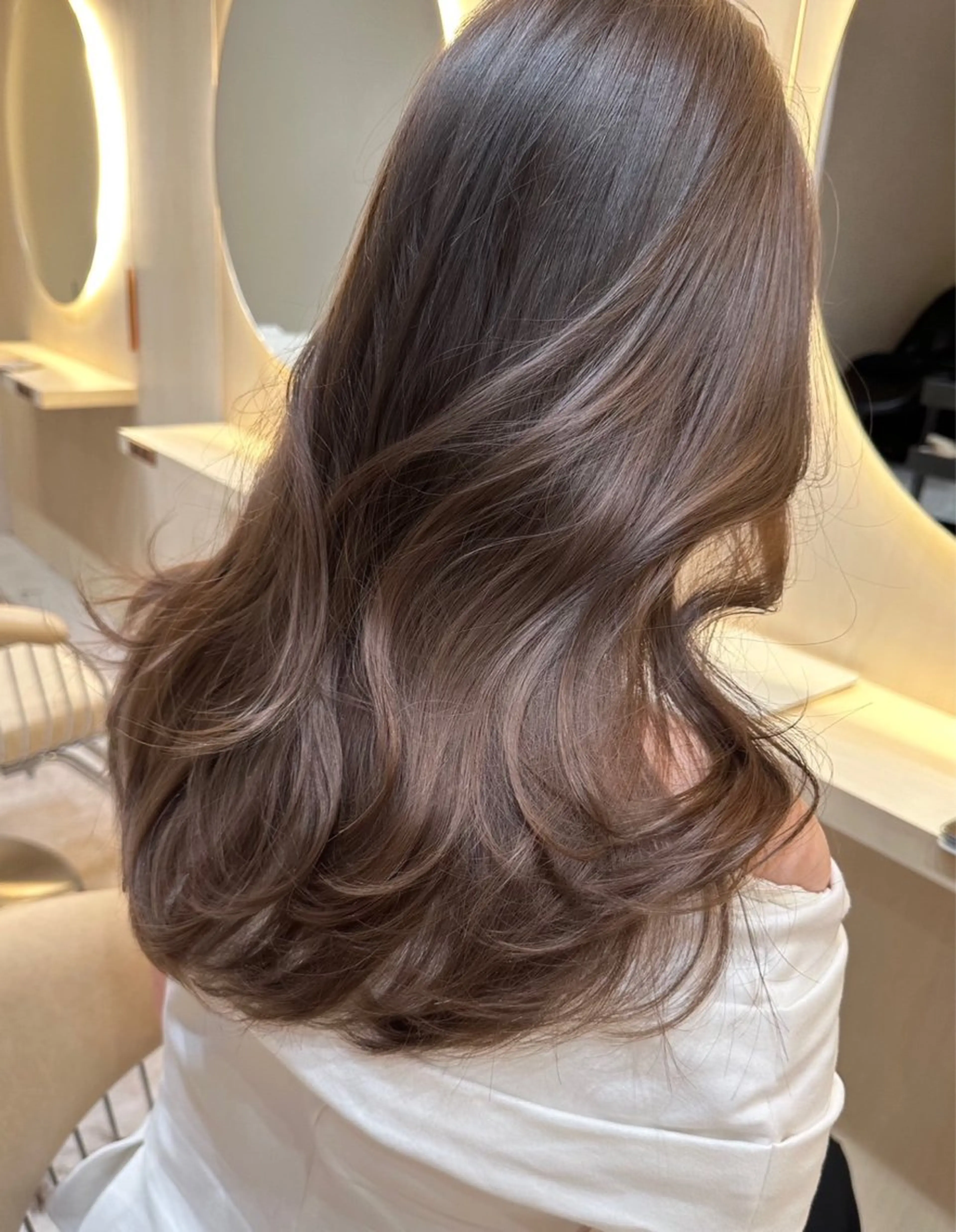 ロング カラー 透明感カラー🤎 中川智帆のヘアスタイル