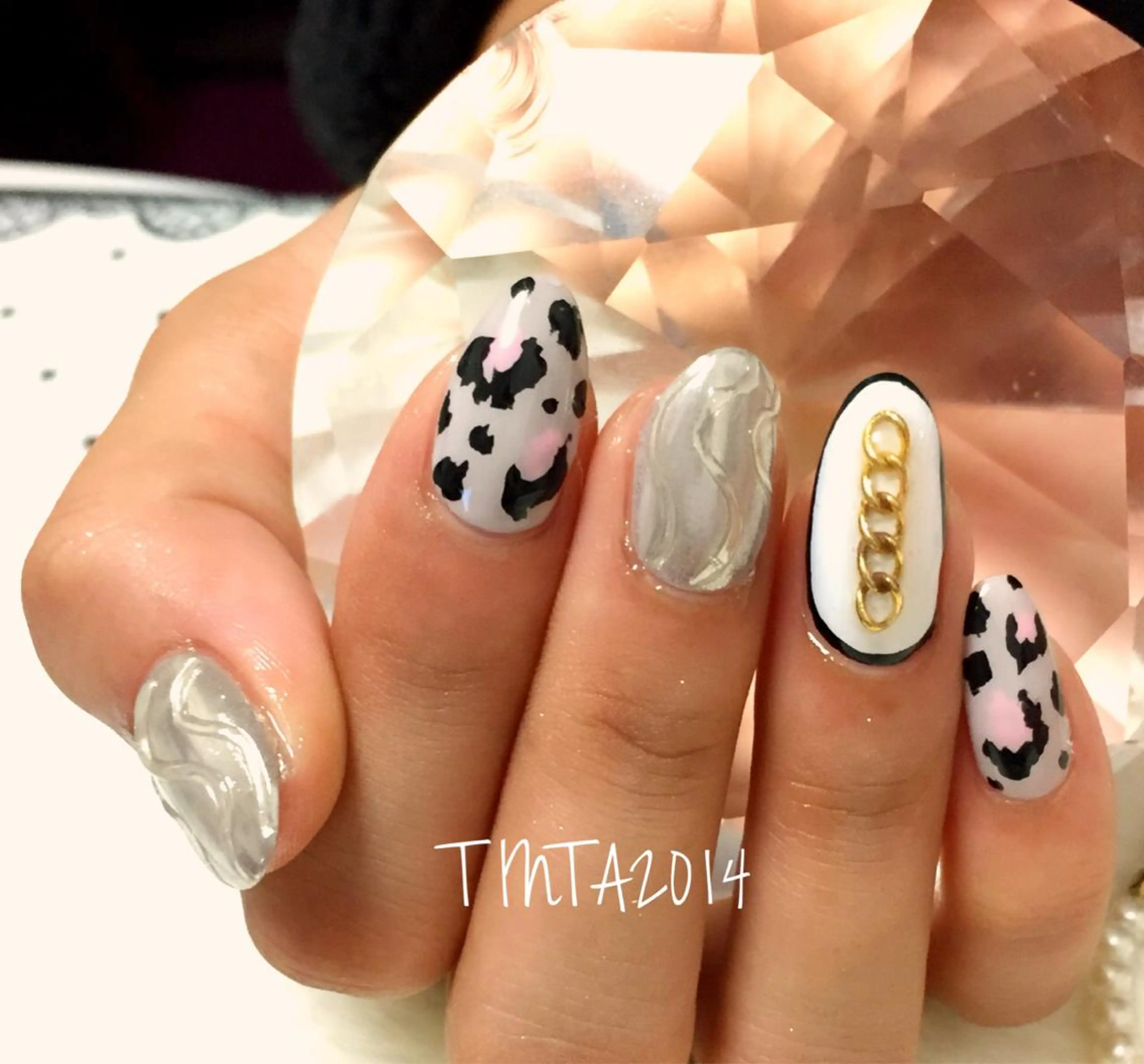 ネイル アニマル柄 ネイルサロン ティンタ所属・馬場 典子のネイルデザイン