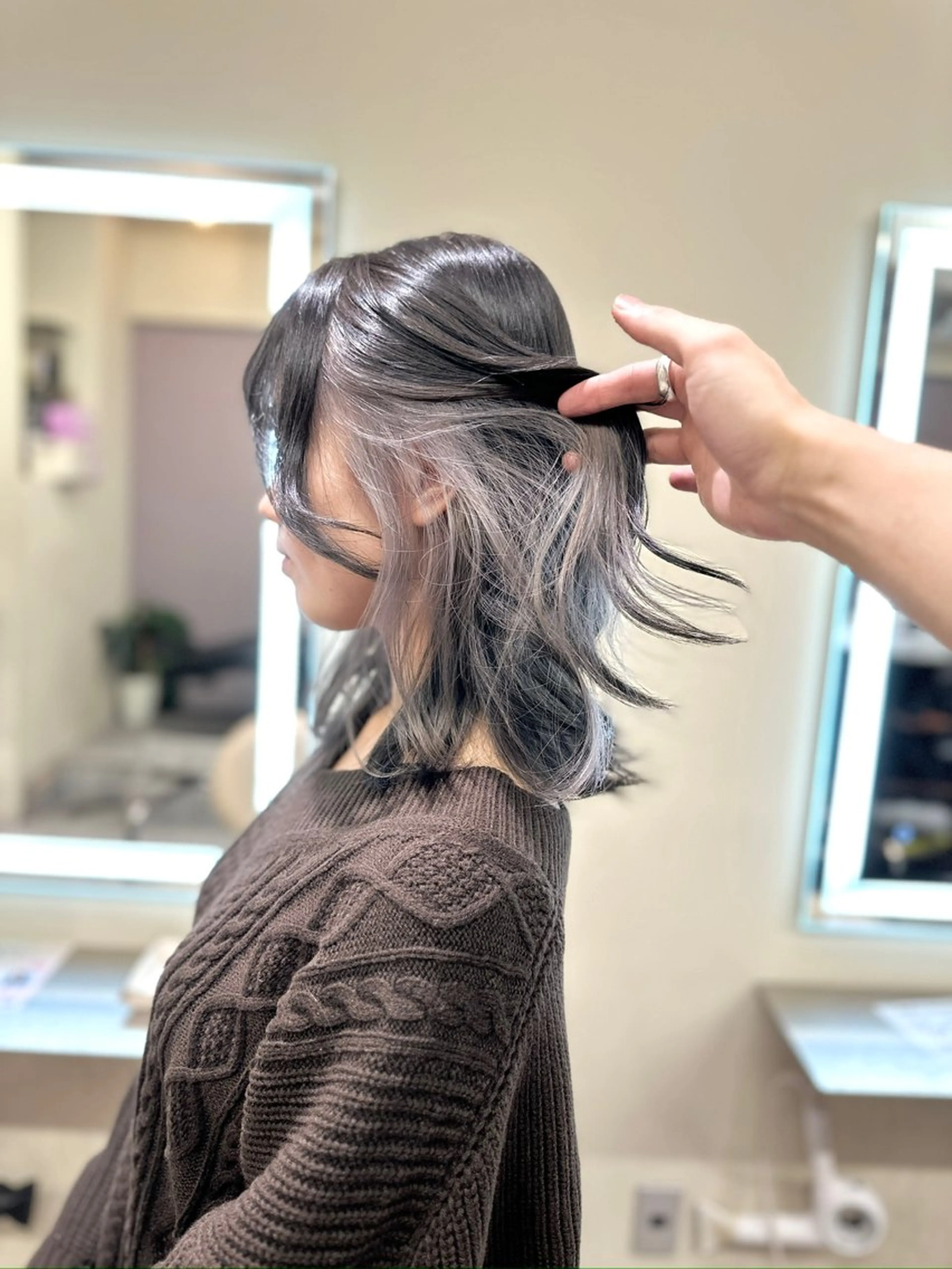 ロング カラー ヘアアレンジ お団子ヘア ショートボブ アッシュ ミストバング ベージュカラー カット ヘアカラー トリートメント opus 店長大和 レイヤー/赤み消しのヘアスタイル