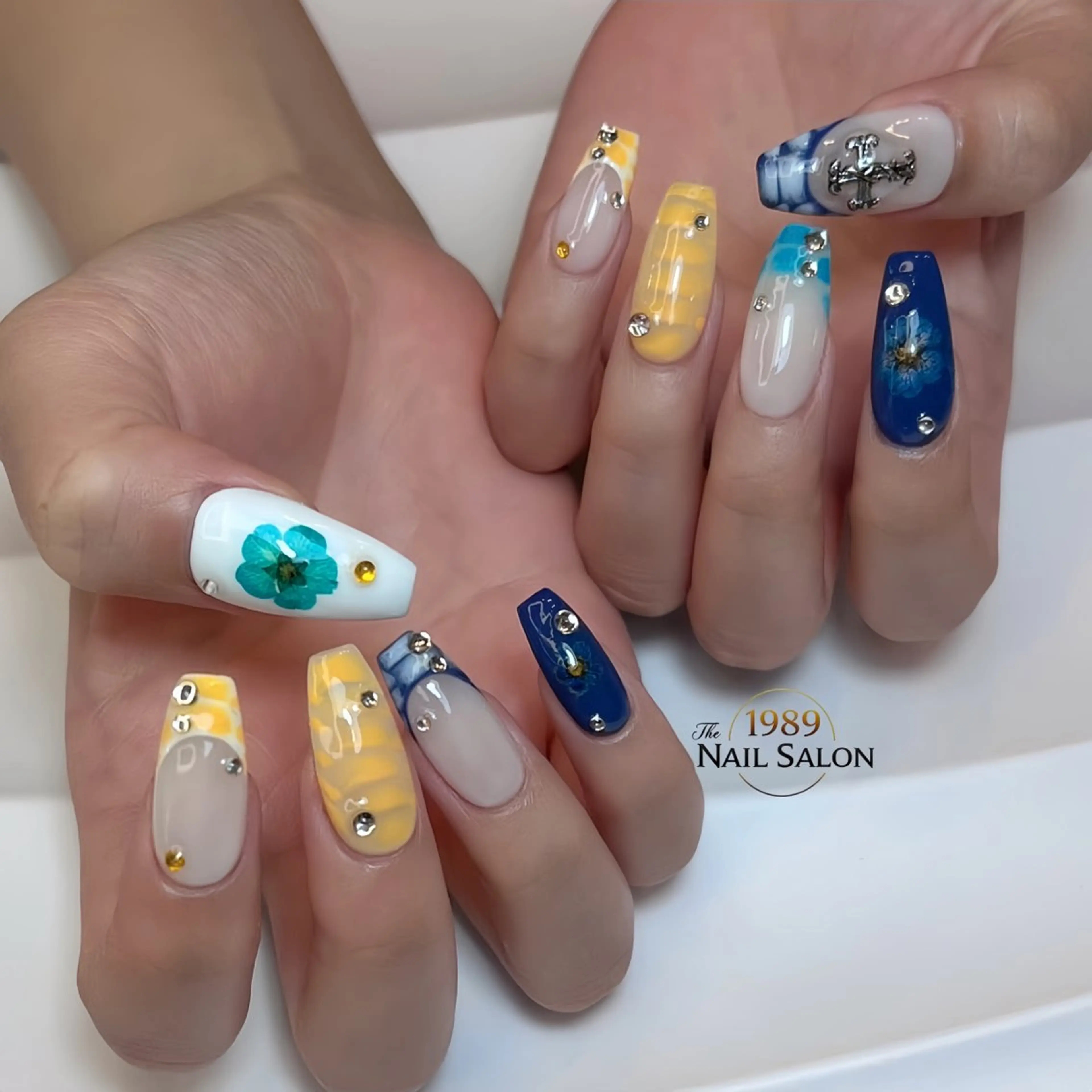 ネイル ハンドネイル The 1989 Nail Salonのネイルデザイン