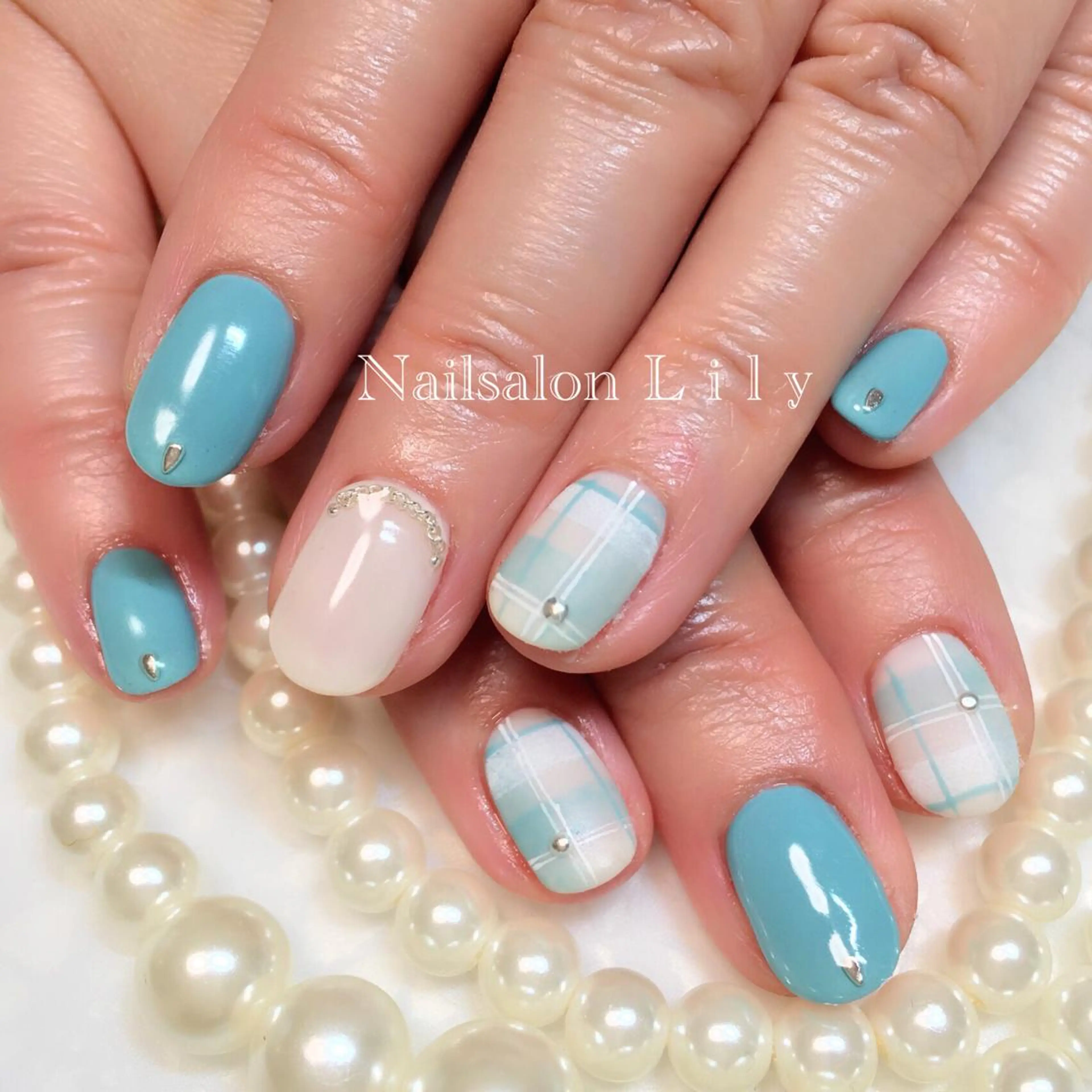 ネイル マットネイル 春ネイル Nailsalon Lilyのネイルデザイン