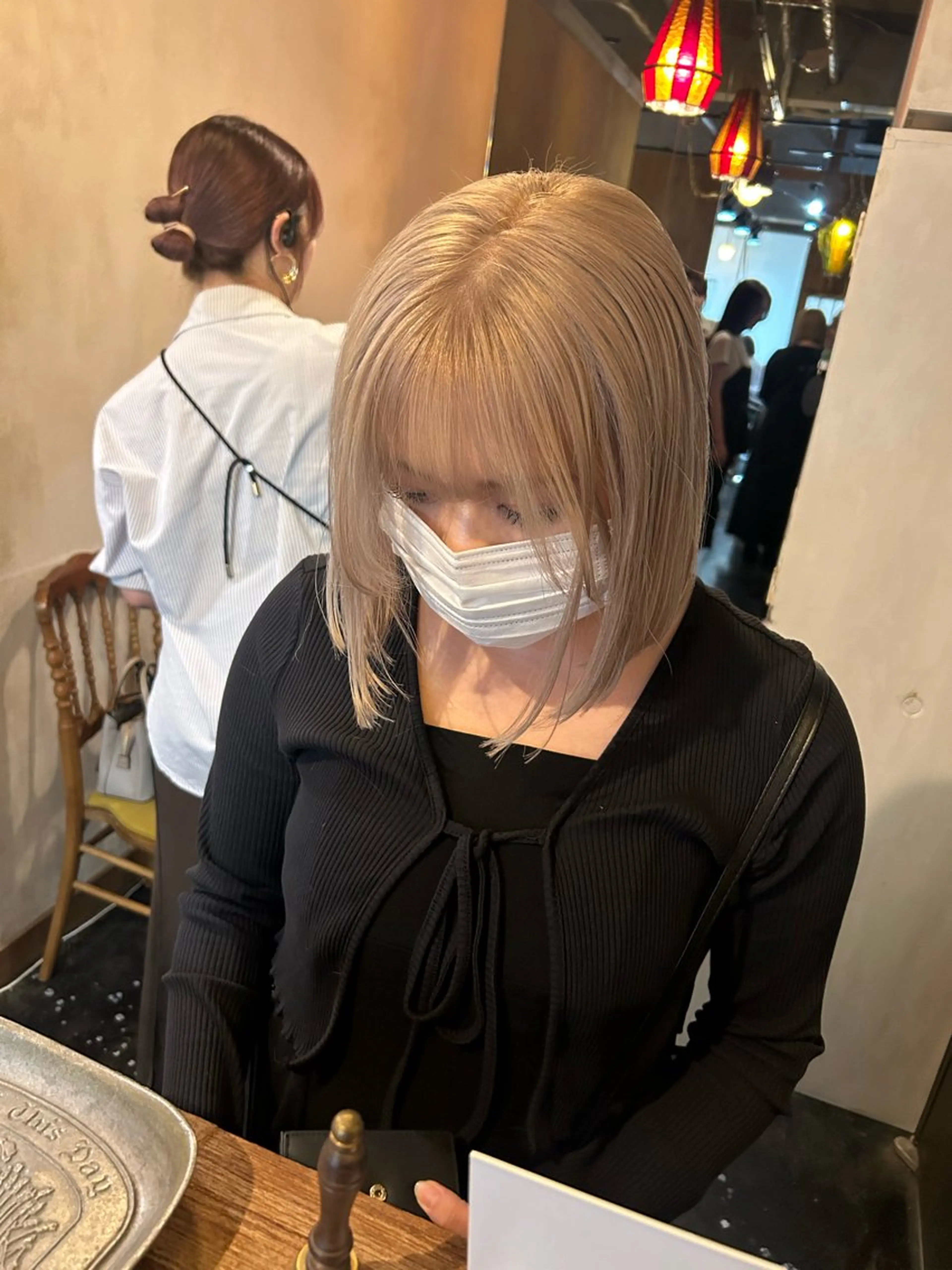 ミディアム カット ヘアカラー トリートメント L STUDIO所属・ハイトーン/ブリーチ 🧁soraのヘアスタイル