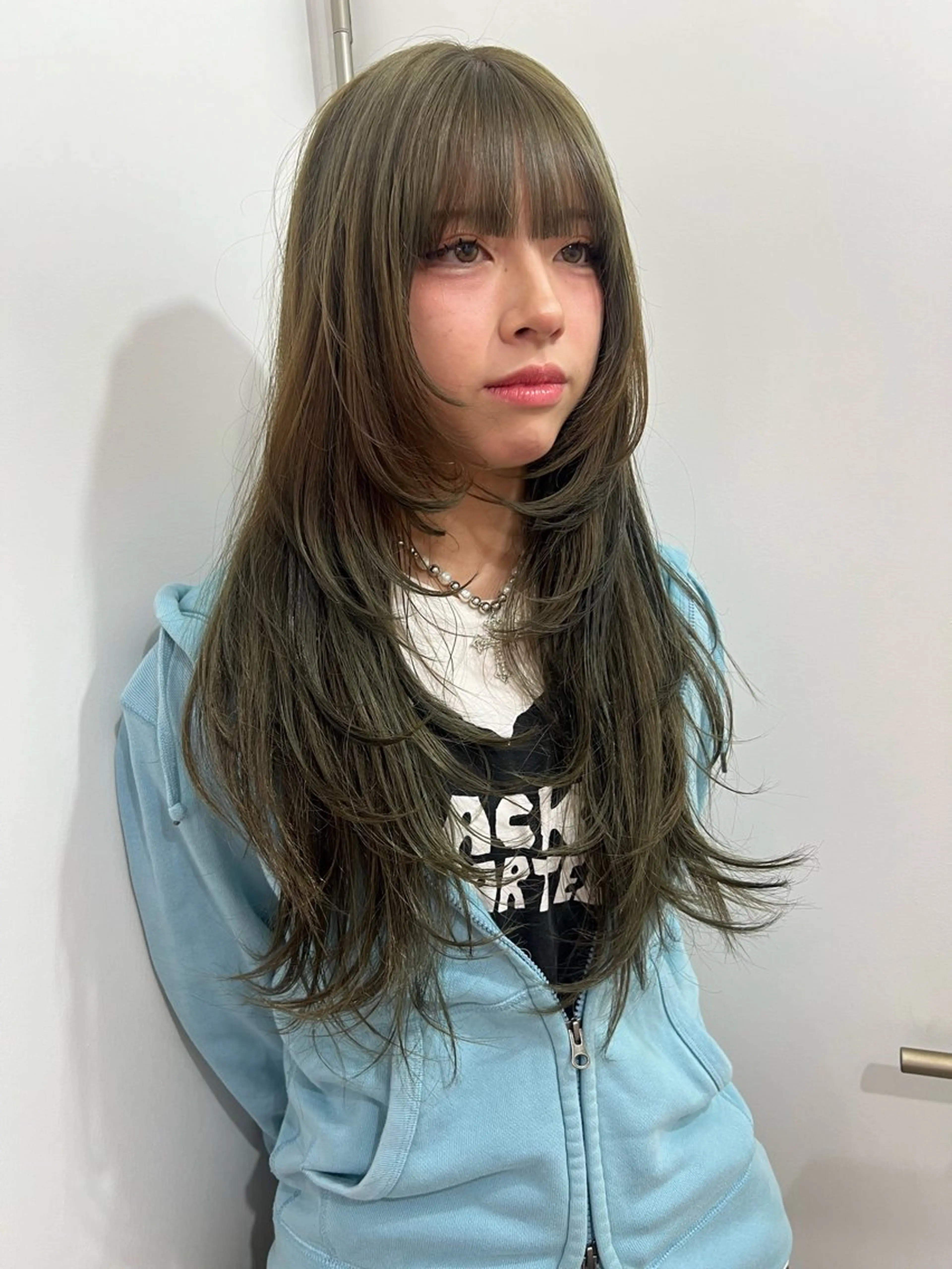 ロング カット ヘアカラー トリートメント 💥ウルフカット デザインあんな💥のヘアスタイル