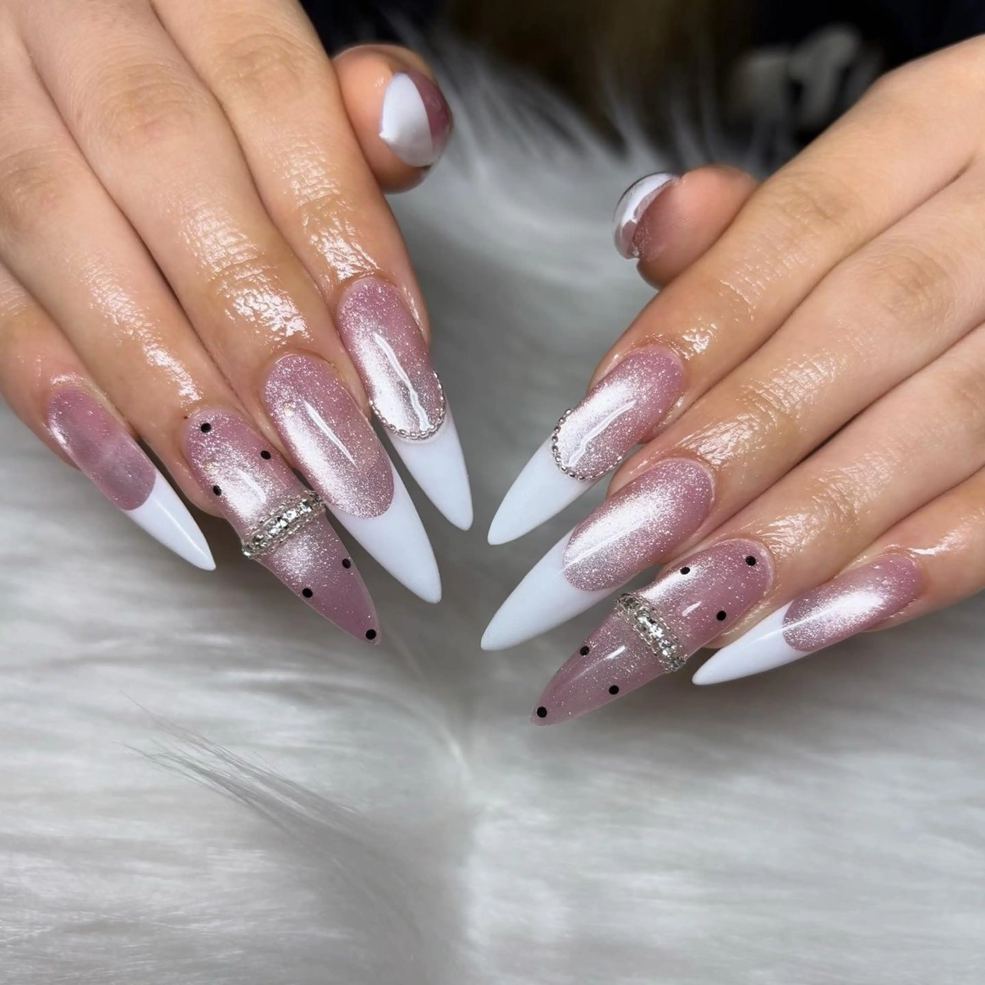 ネイル ハンドネイル 𝑗𝑢𝑛𝑛𝑎 𝑛𝑎𝑖𝑙のネイルデザイン