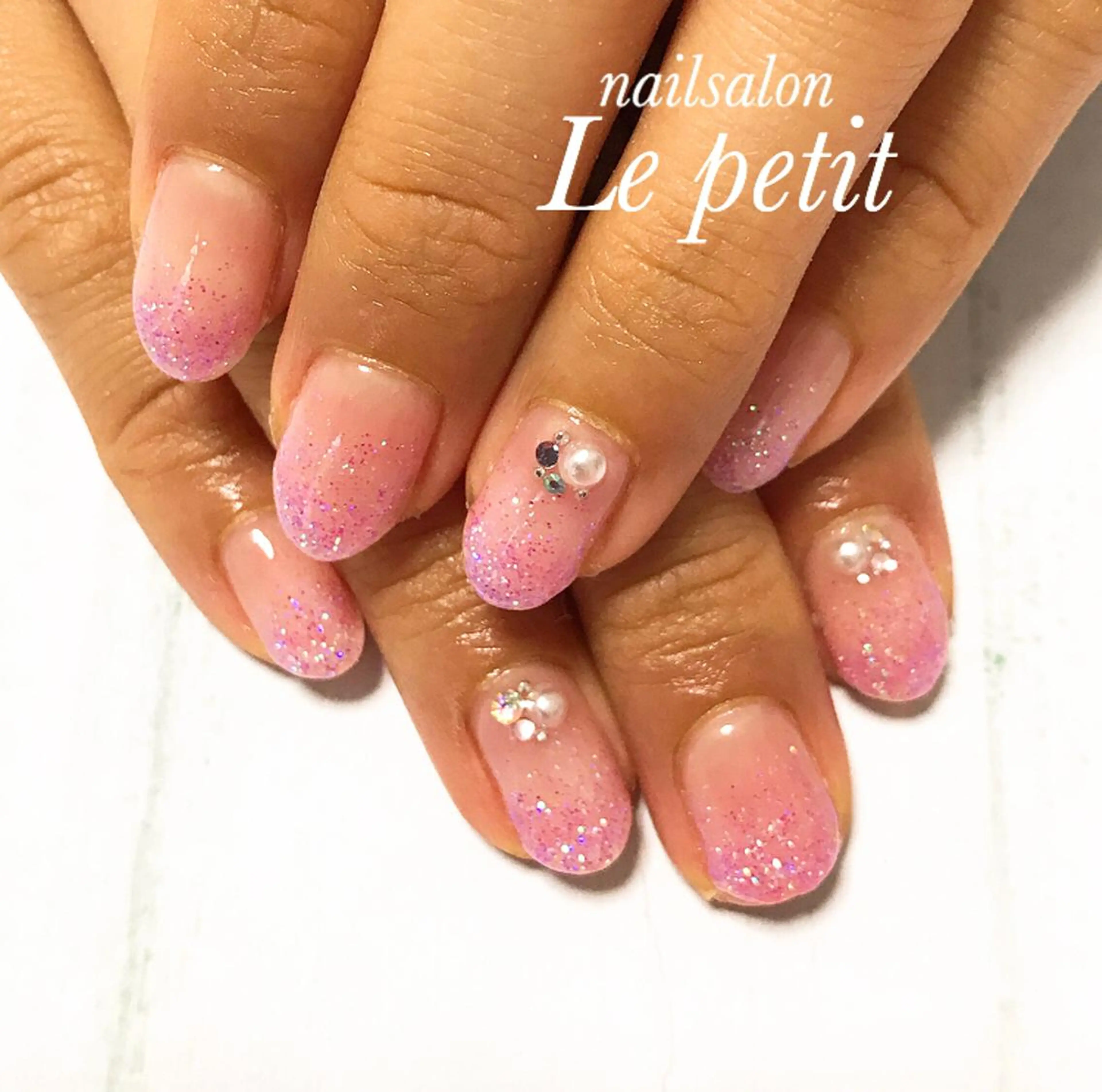 ネイル 石野 広佳のネイルデザイン