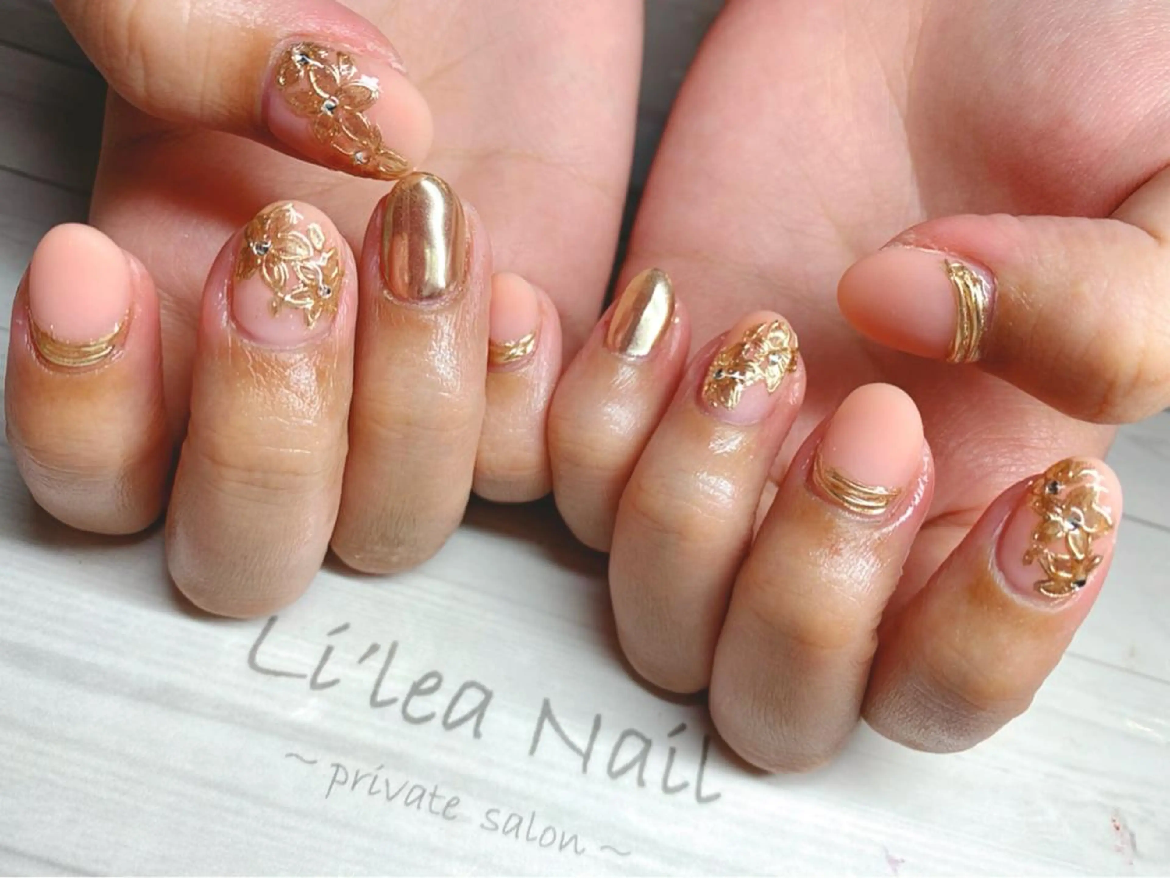 ネイル Li'leaNail AINAのネイルデザイン