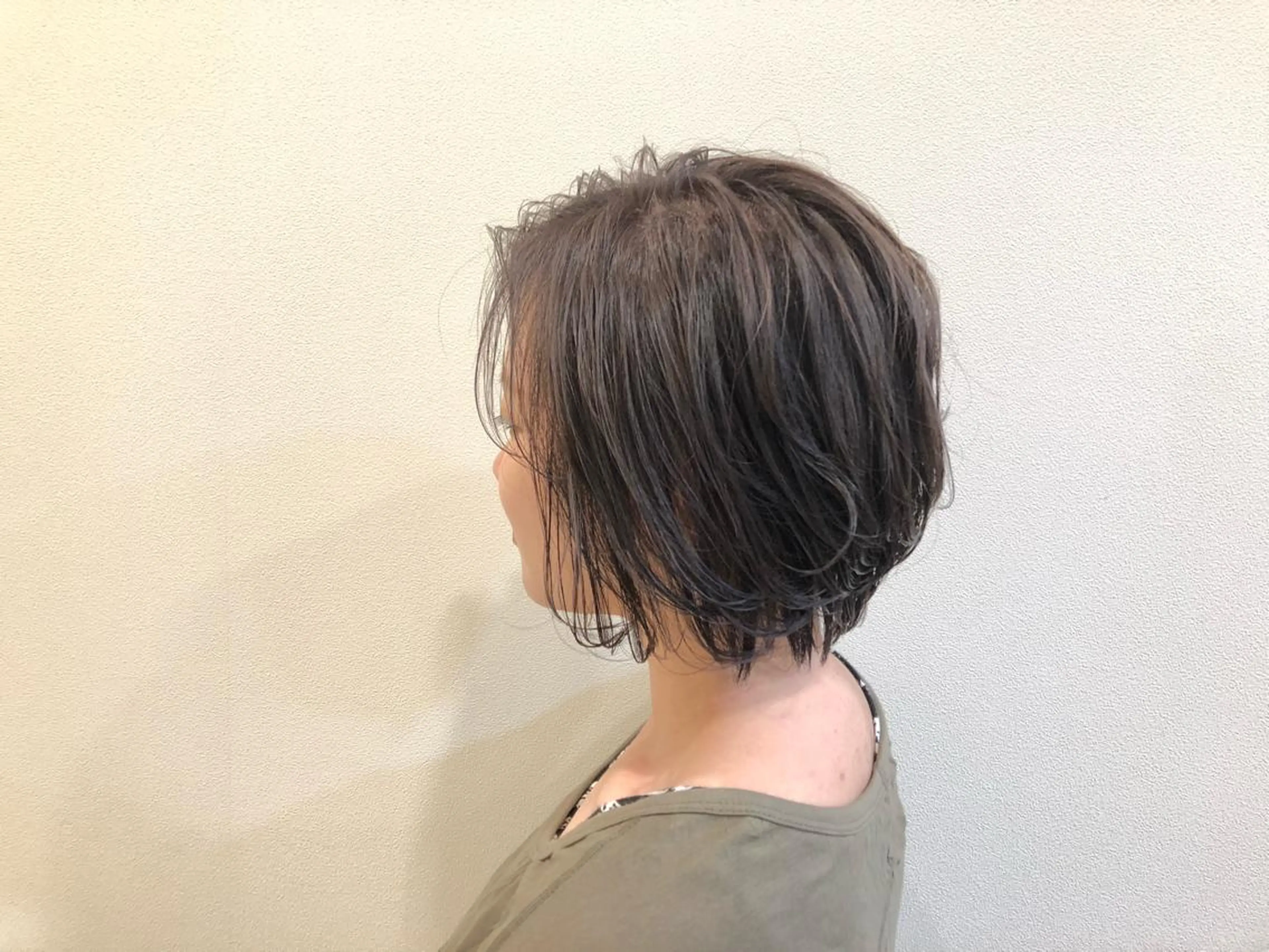 カラー 東梅田エリアカラー ヘアセットNo. 1のヘアスタイル