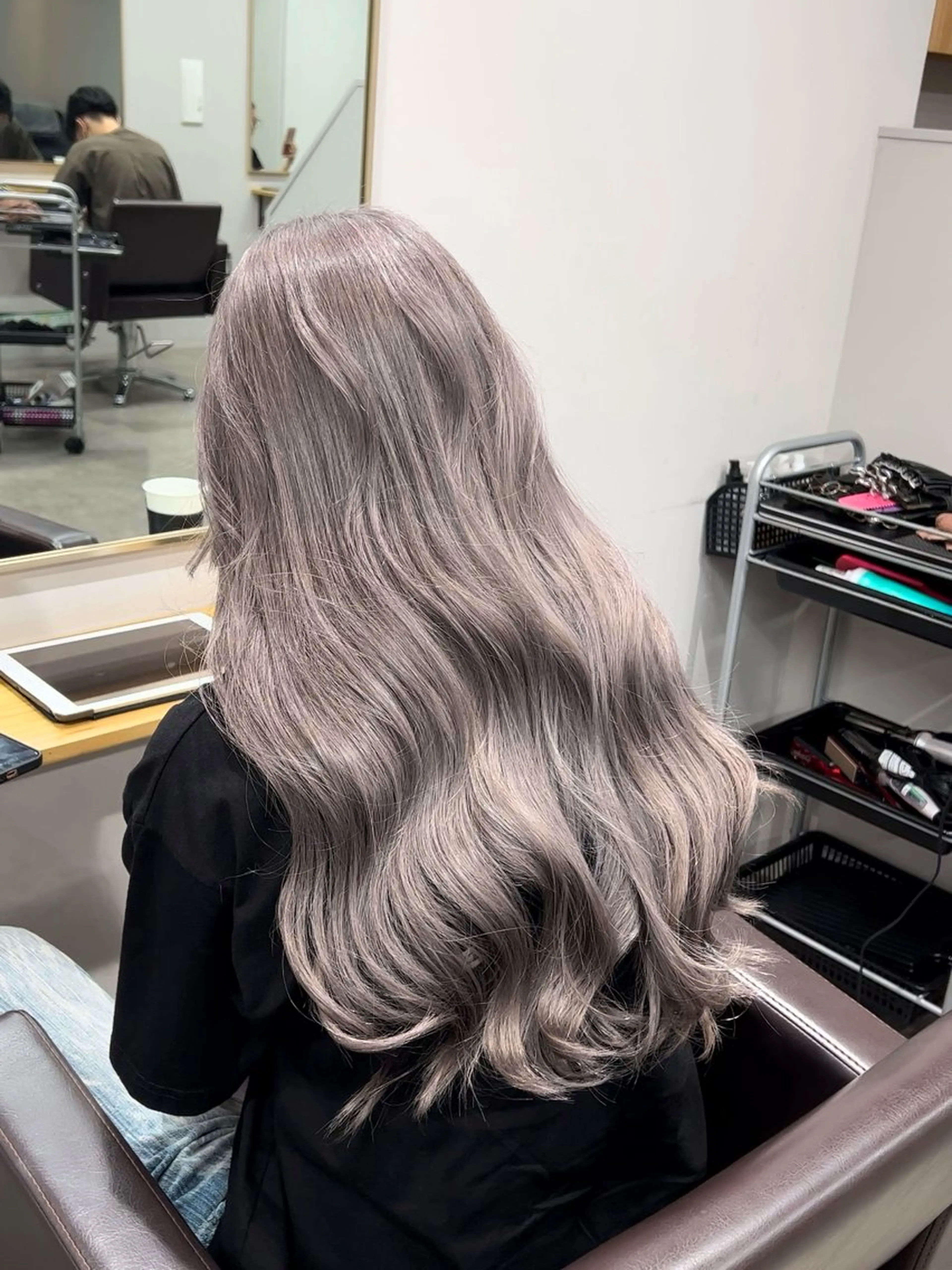 ロング カラー ブリーチ シルバー ホワイトシルバー バレイヤージュ /ハイライト/もときのヘアスタイル