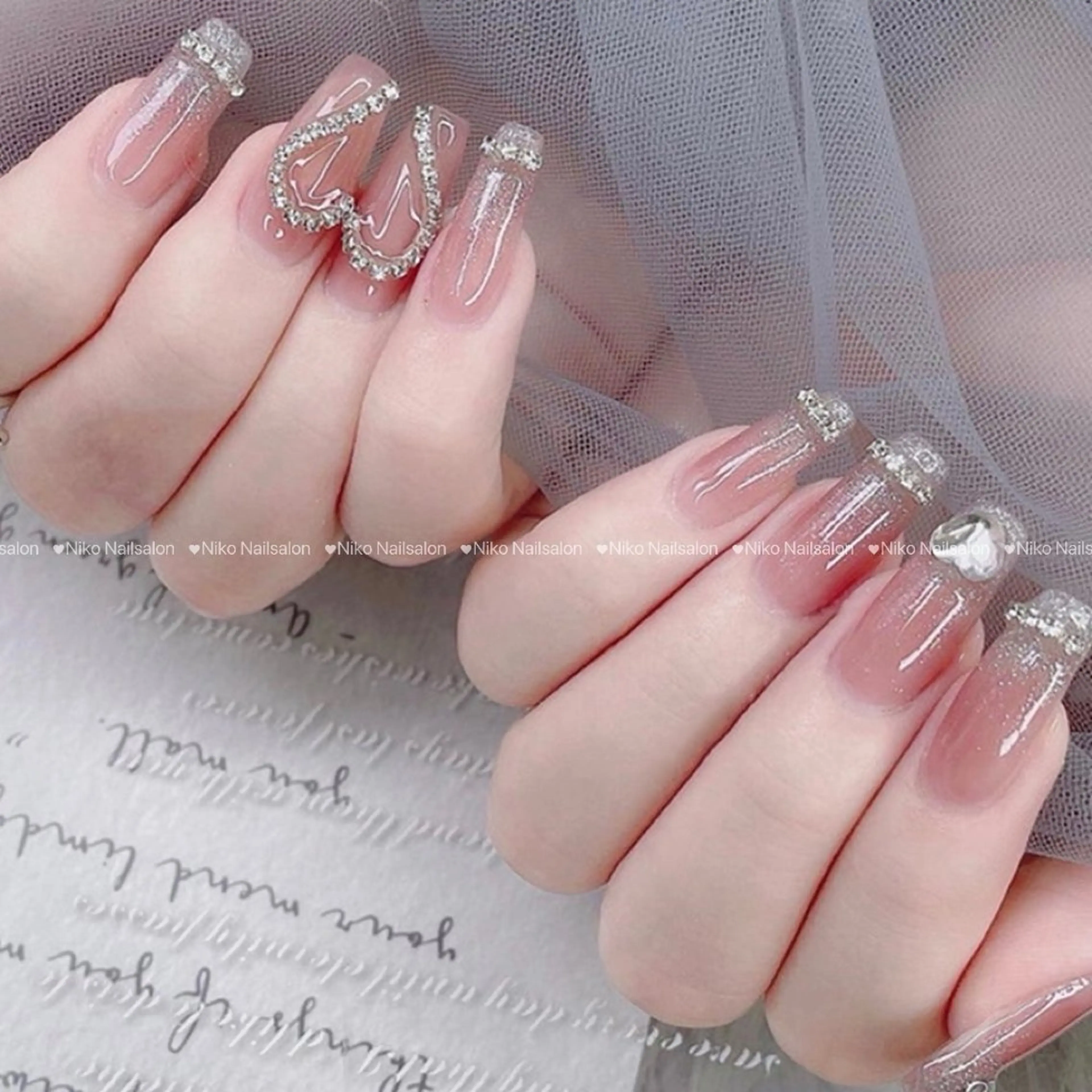 ネイル チークネイル 長さ出し フットネイル フレンチネイル ジェルネイル Niko Nail salon 銀座本店のネイルデザイン