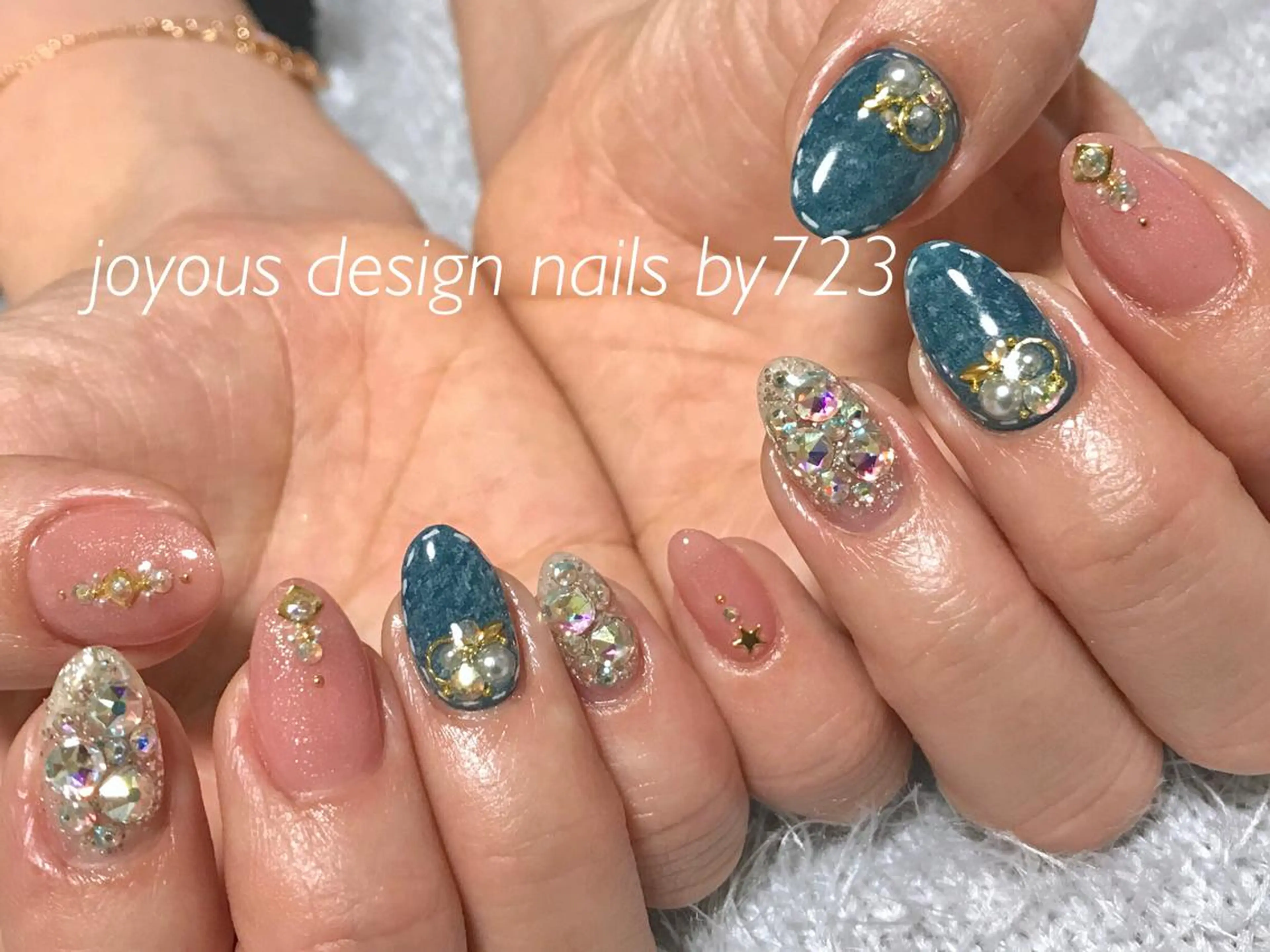 ネイル カジュアル キラキラネイル ハンドネイル jdn natsumiのネイルデザイン