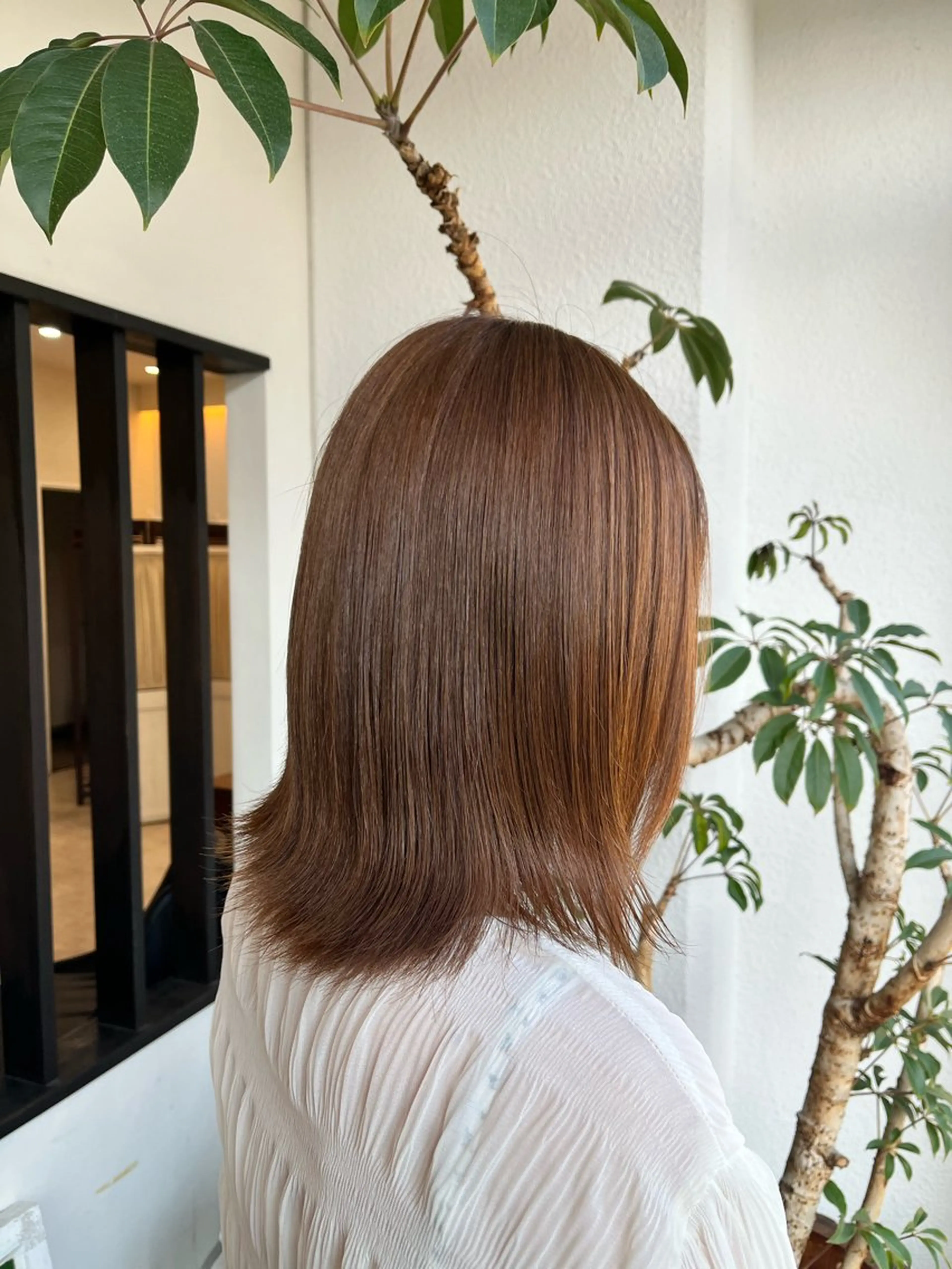 ミディアム カラー ベージュカラー ブリーチ ブリーチなしカラー ヘアカラー 黒川 綾音のヘアスタイル