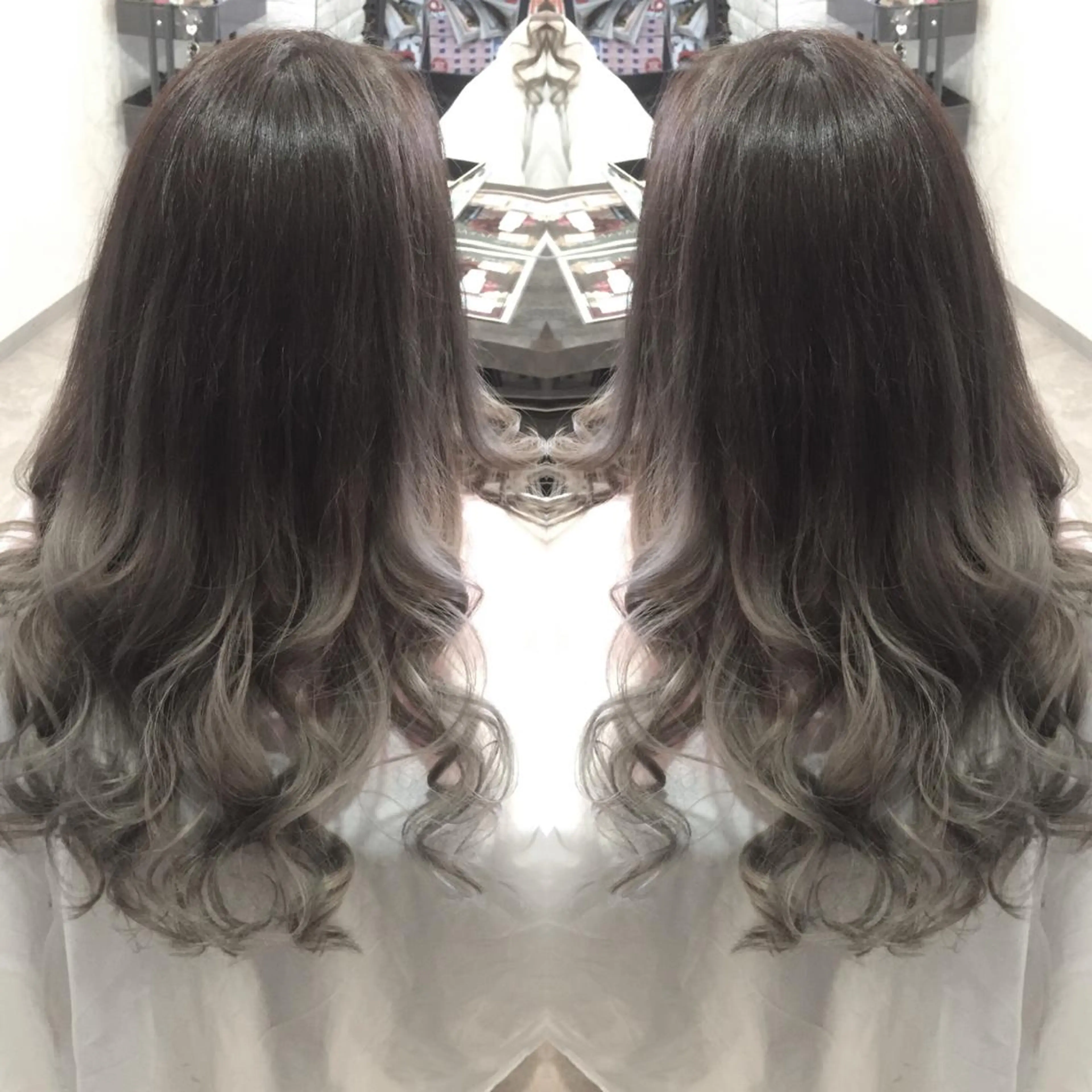 ロング カラー グラデーションカラー グレージュ ヘアカラー トリートメント 💓シールエクステ ルミエールのヘアスタイル