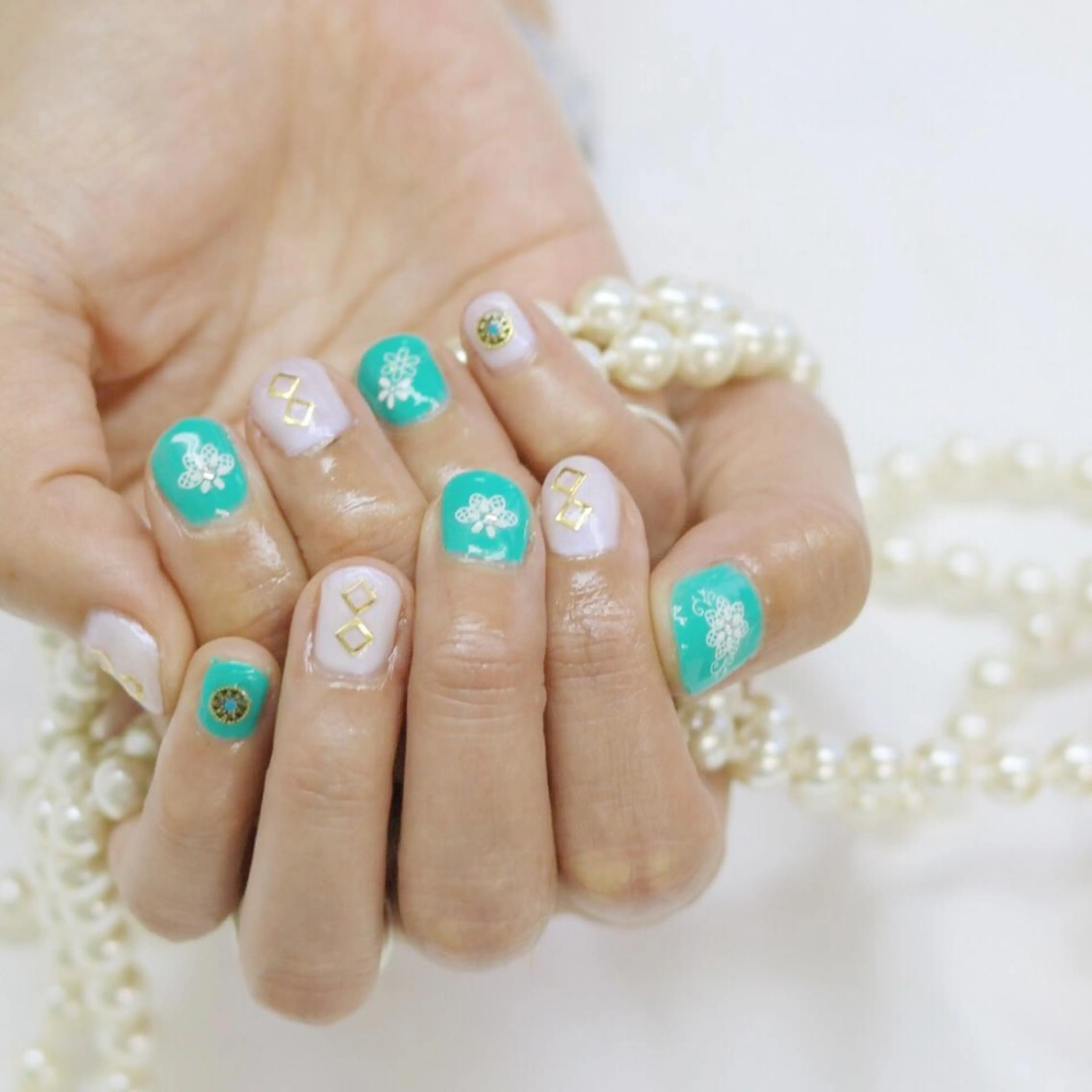 ネイル 東京セルフネイルサロン所属・M MIKIKOのネイルデザイン