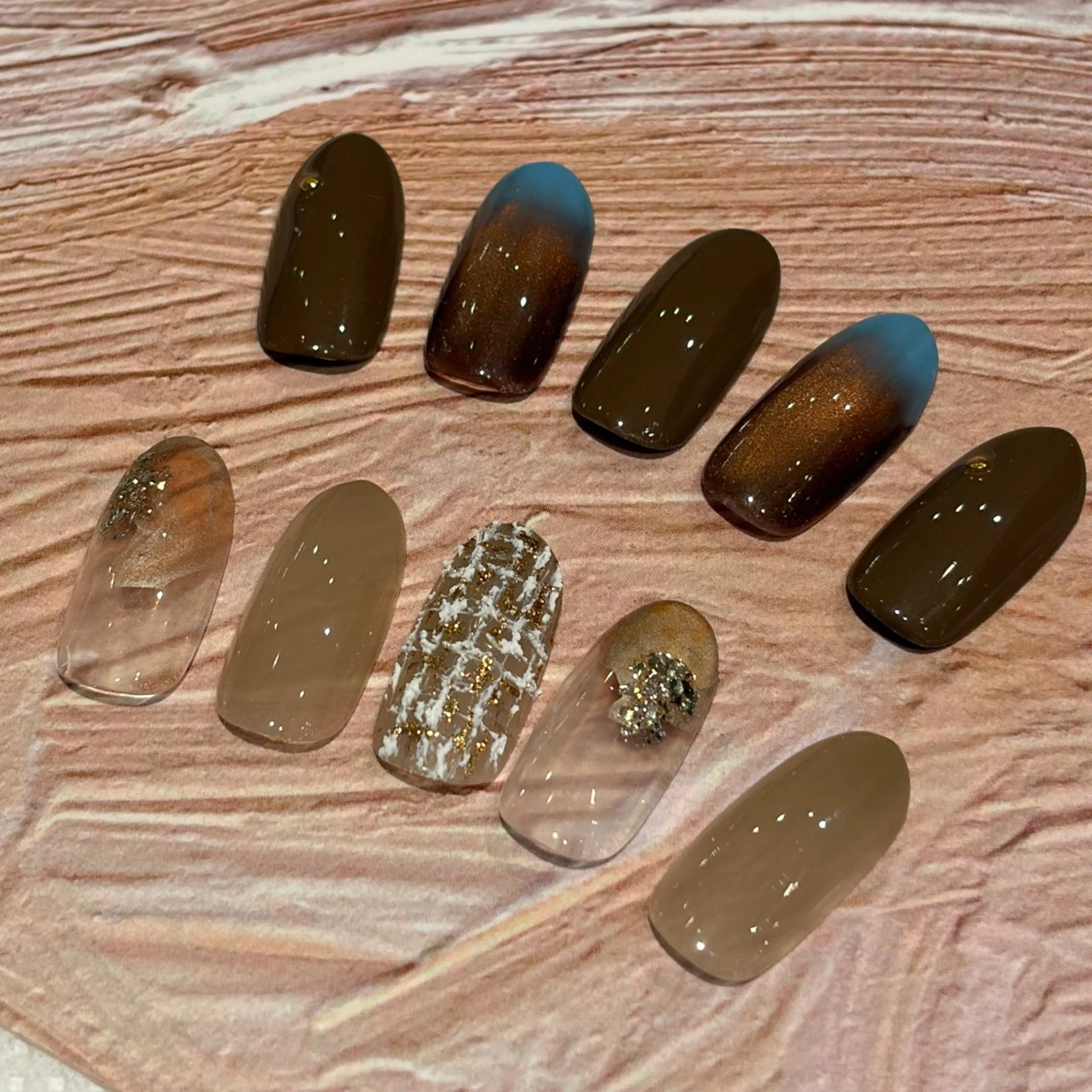 【ハンド大人気💙🉐】ニュアンス定額ネイル🧡色変え無料¥4.500🧡ジェルオフ込の写真