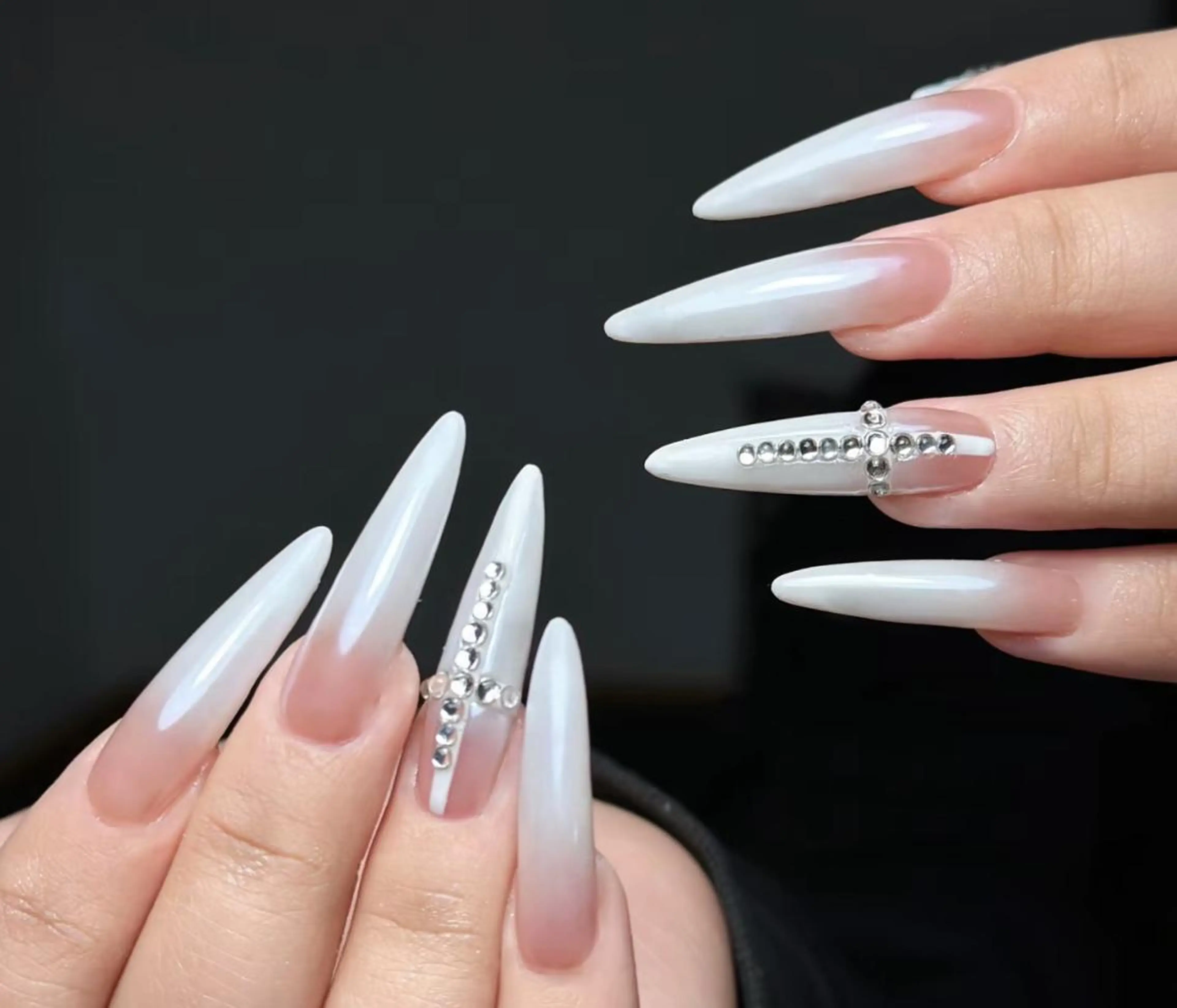 ネイル ハンドネイル ハンドケア 🍑 momo_nailのネイルデザイン