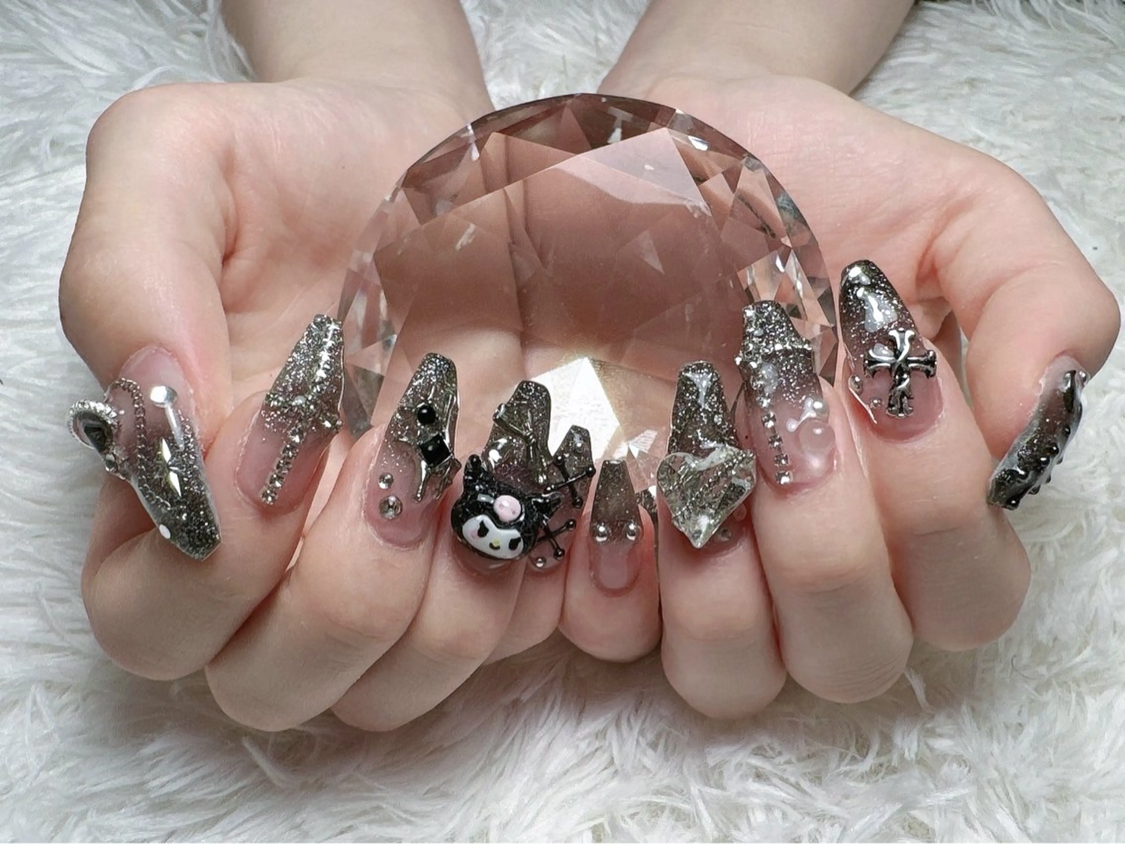 ネイル Minéa nailのネイルデザイン