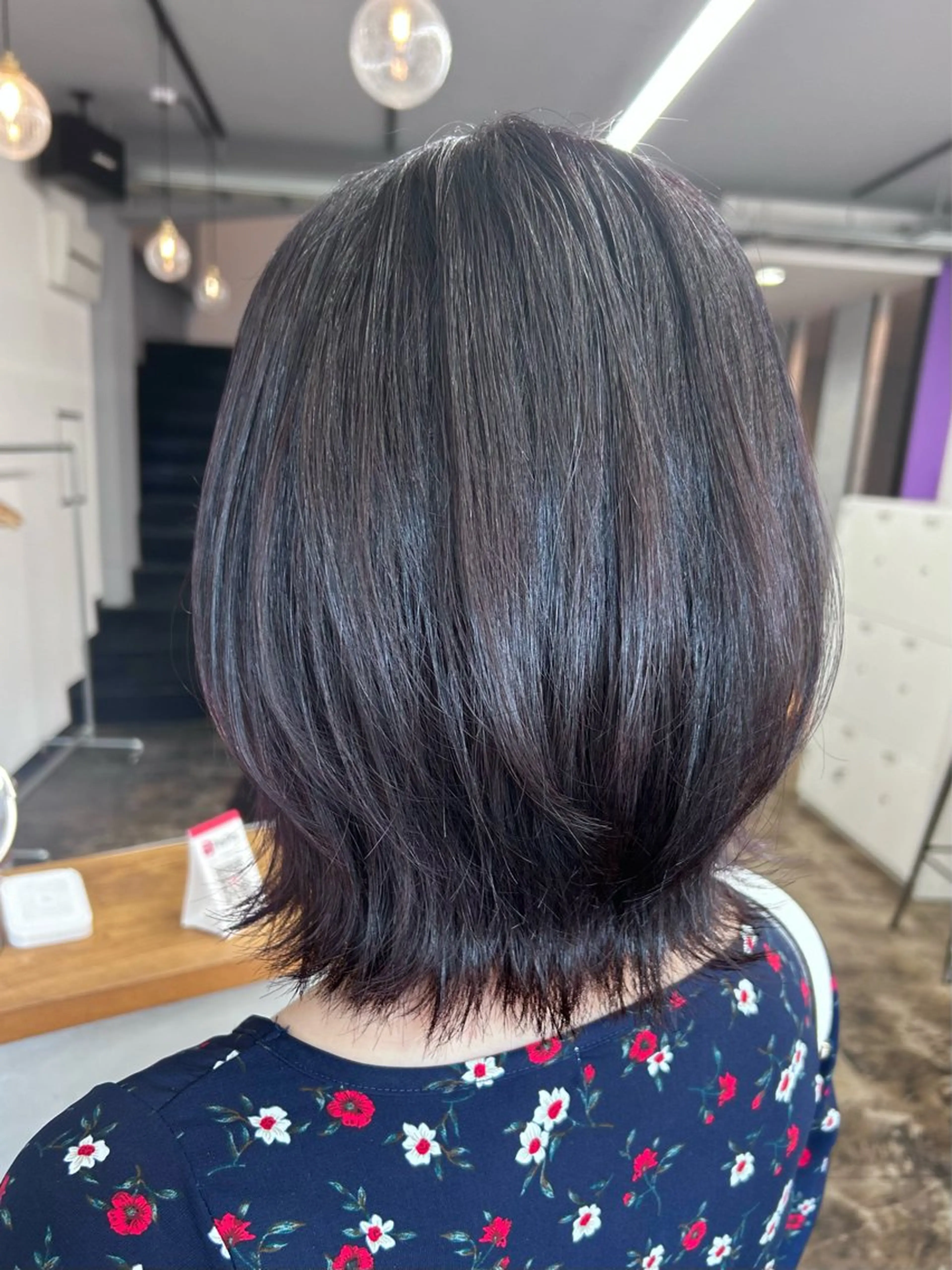 ミディアム カラー レイヤーカット カット ヘアカラー トリートメント sol. ayakaのヘアスタイル