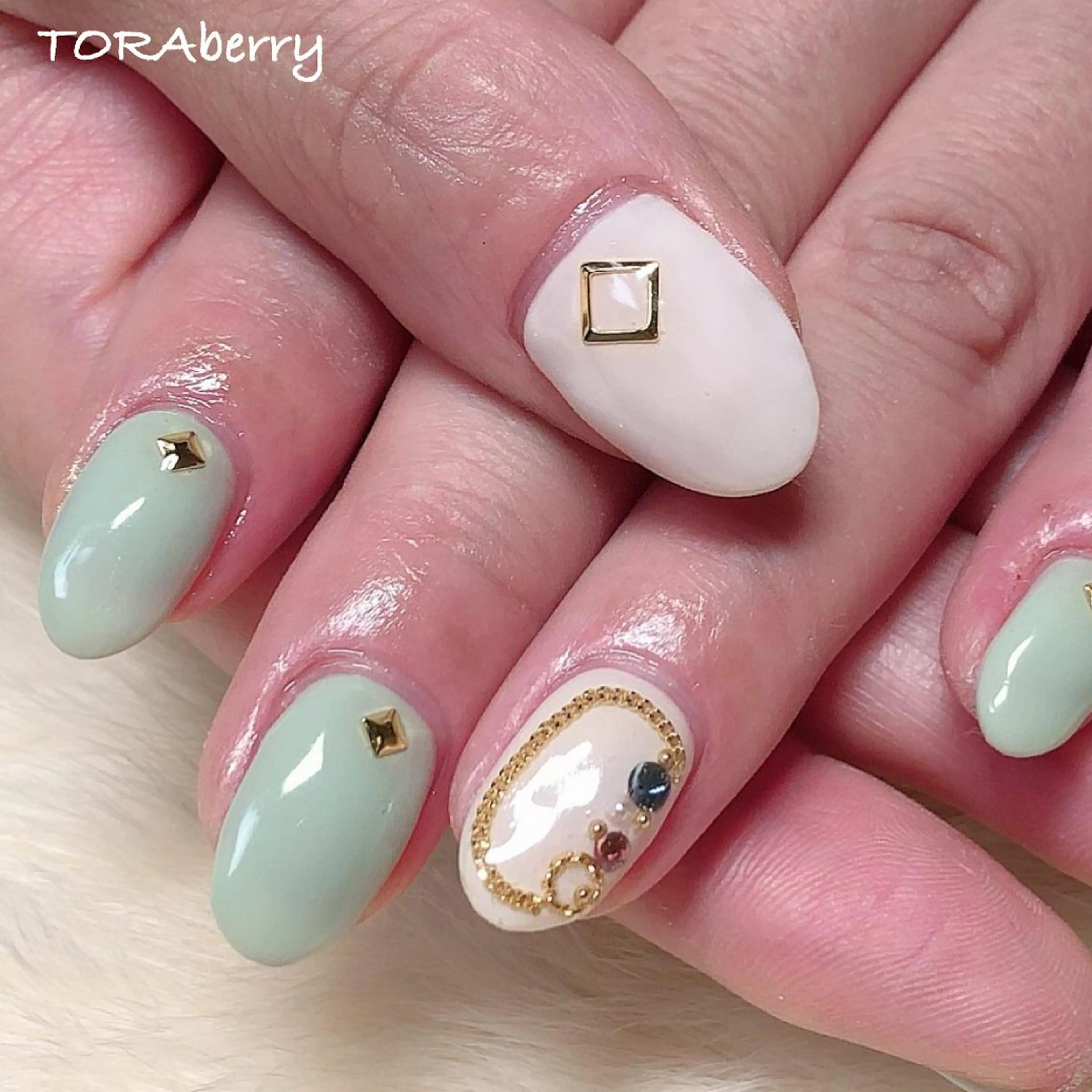 ネイル ハンドネイル ネイリスト なつみのネイルデザイン