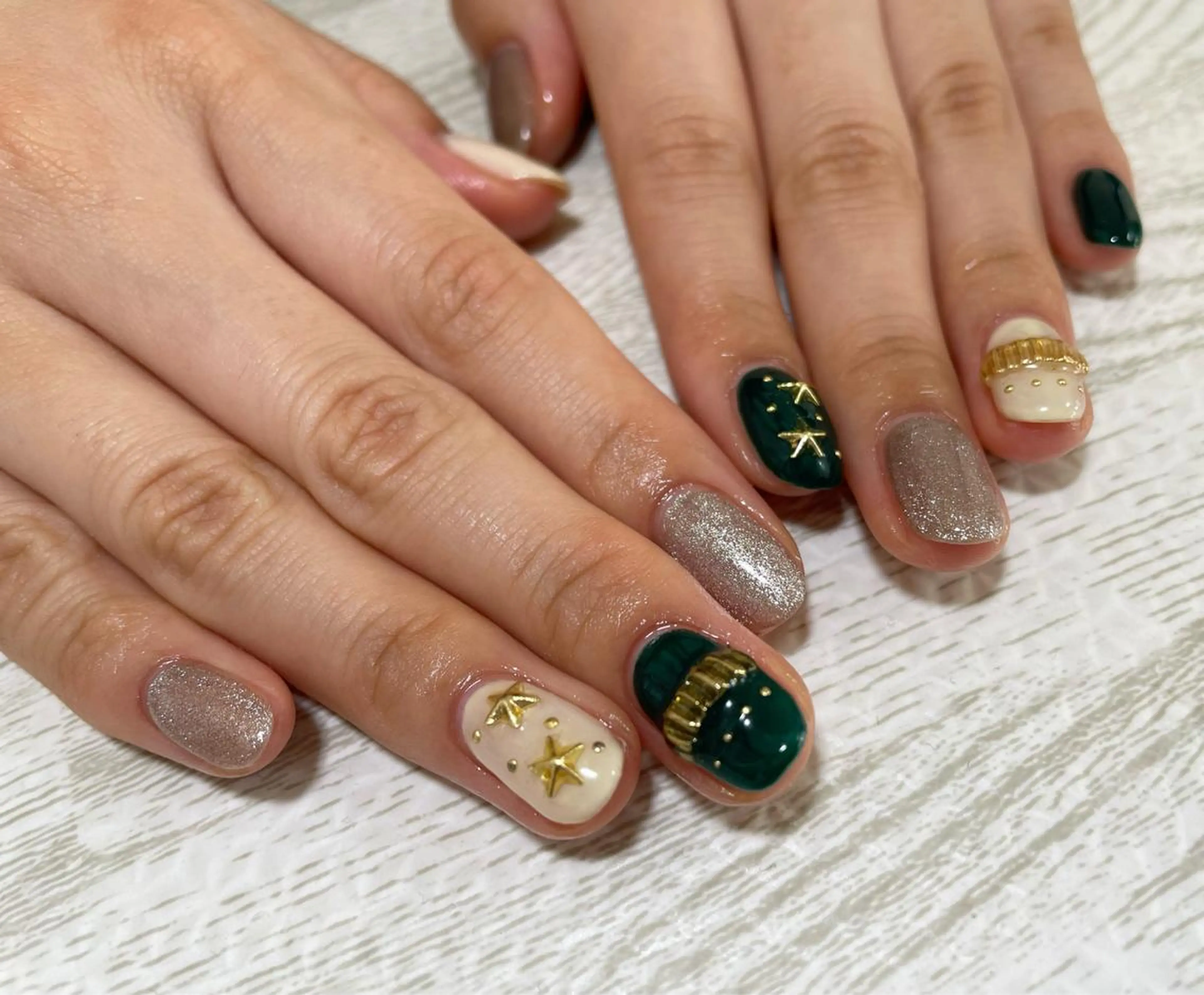 ネイル ハンドネイル Ulu  Nail 🌱MOMOKAのネイルデザイン