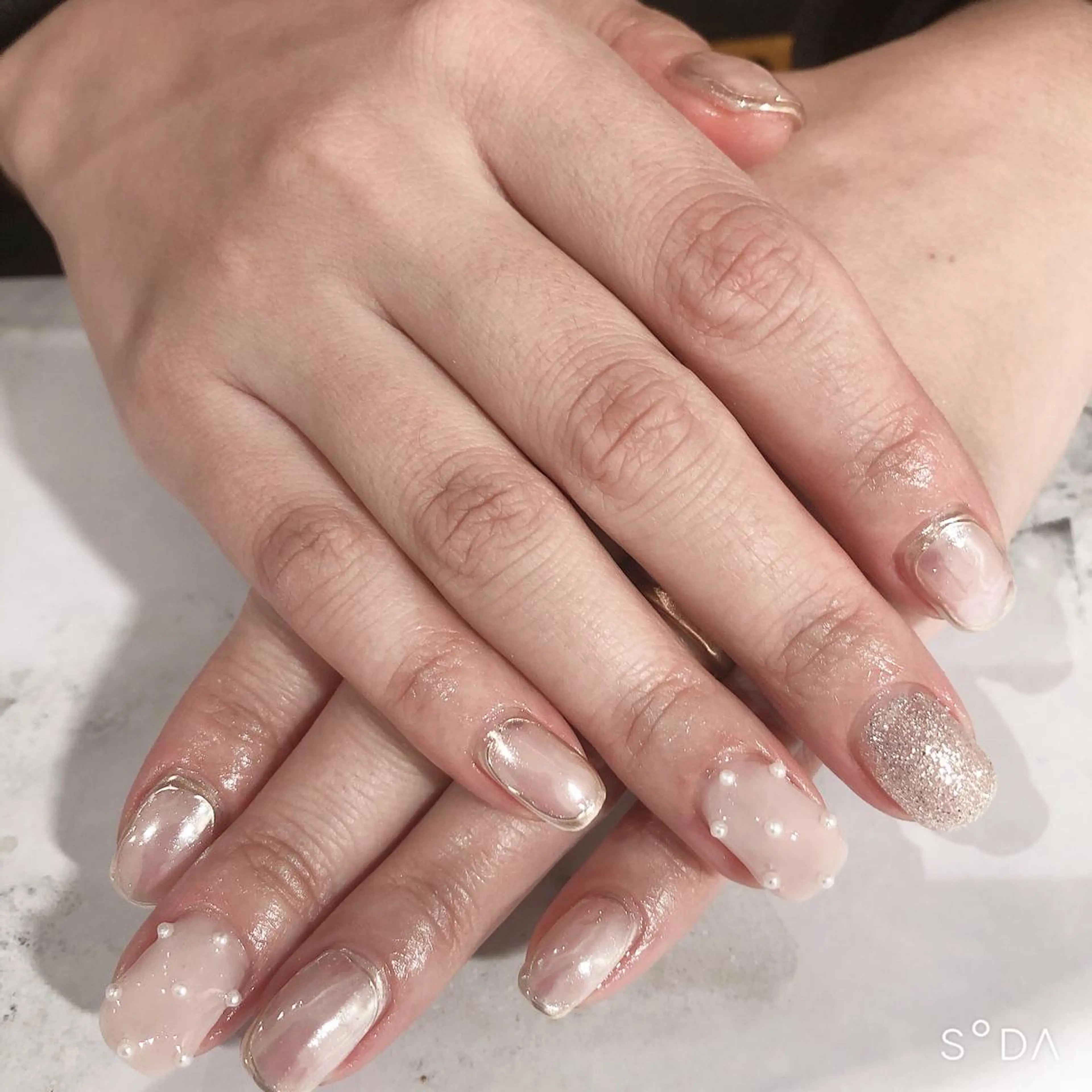 ネイル ミラーネイル ニュアンスネイル ハンドネイル 吉野✨ ネイルデザイナー✨のネイルデザイン