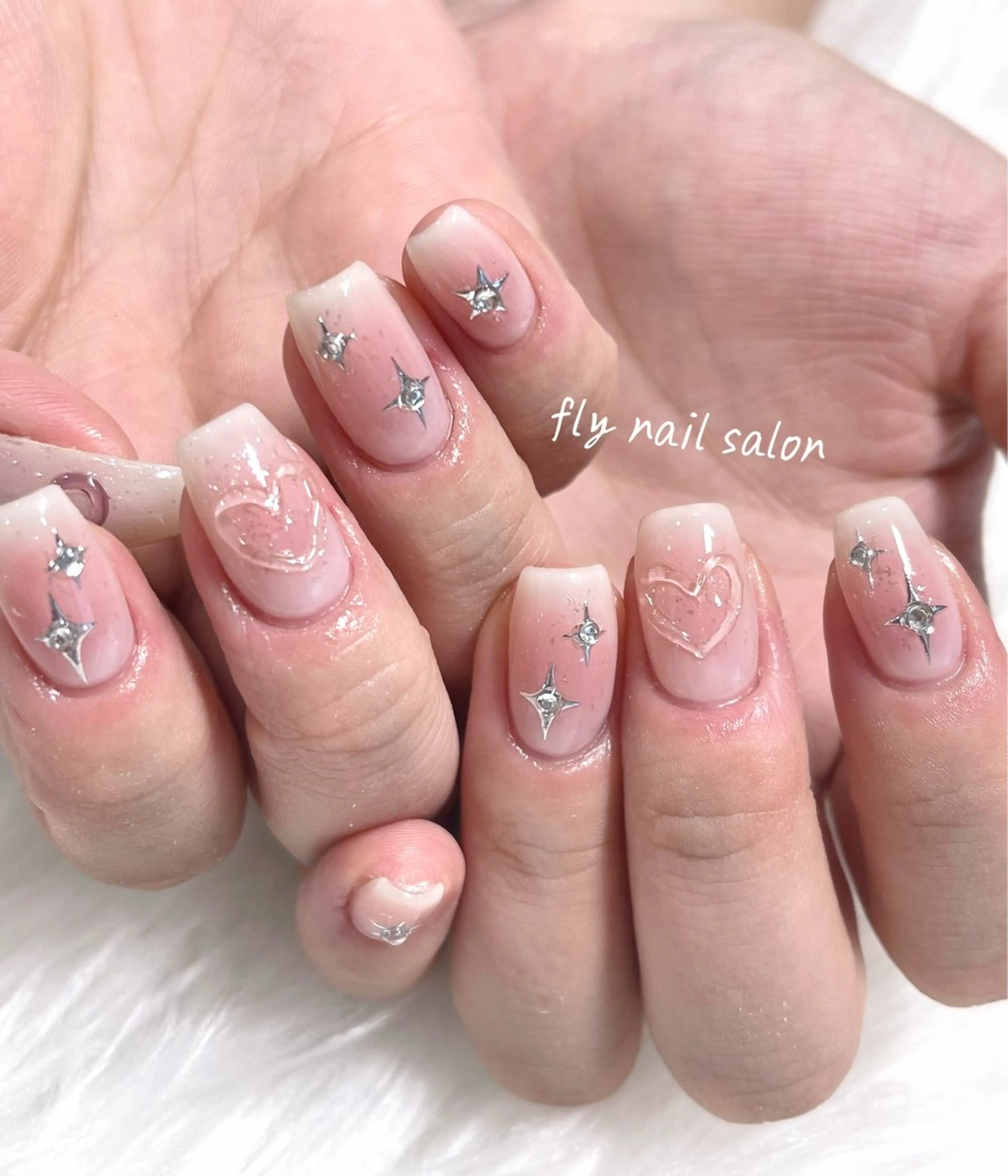 ネイル ハンドネイル FLY Nail Salonのネイルデザイン