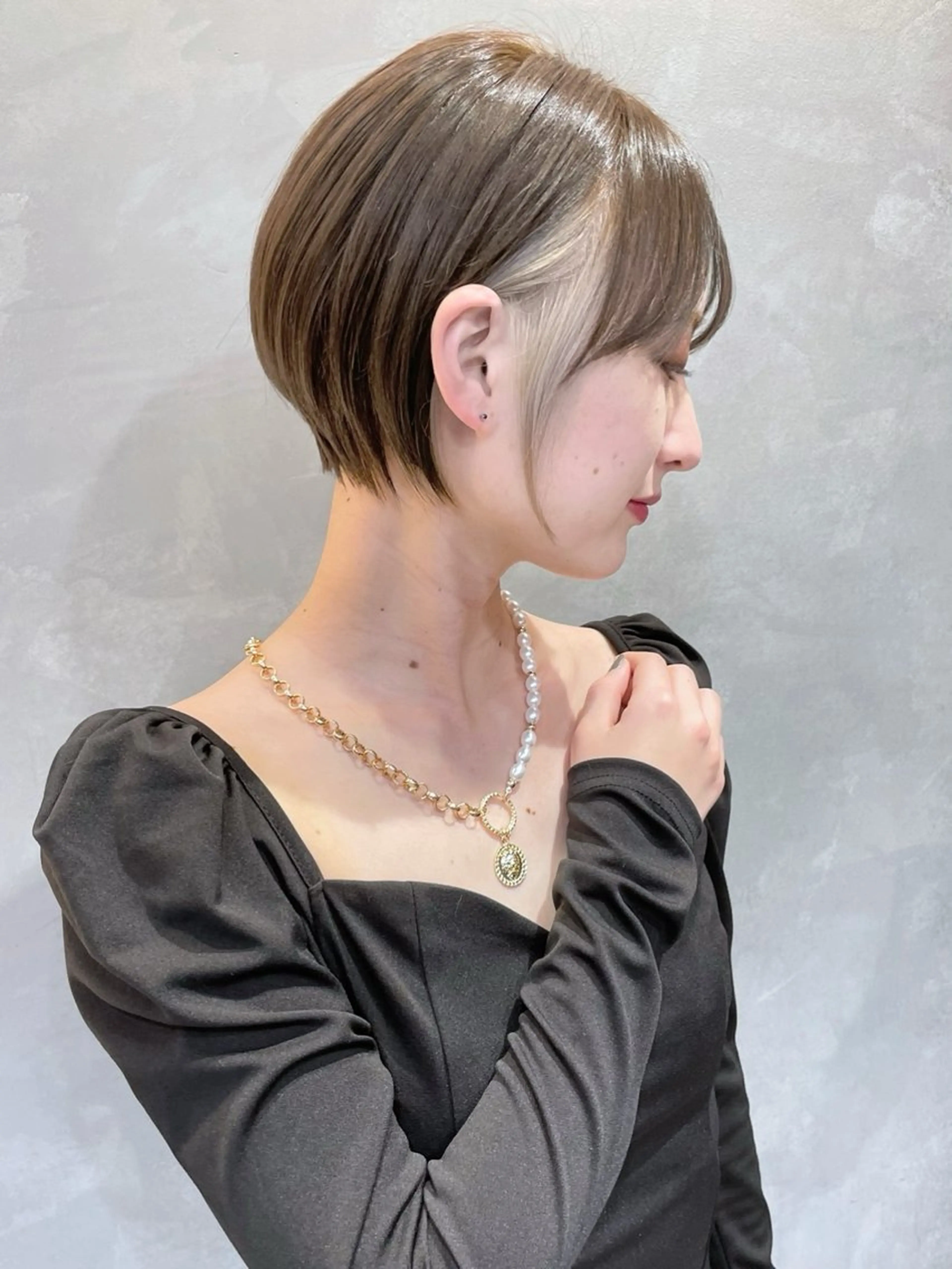 ショート ボブ/デザインカラー /表参道/新井美有紀のヘアスタイル